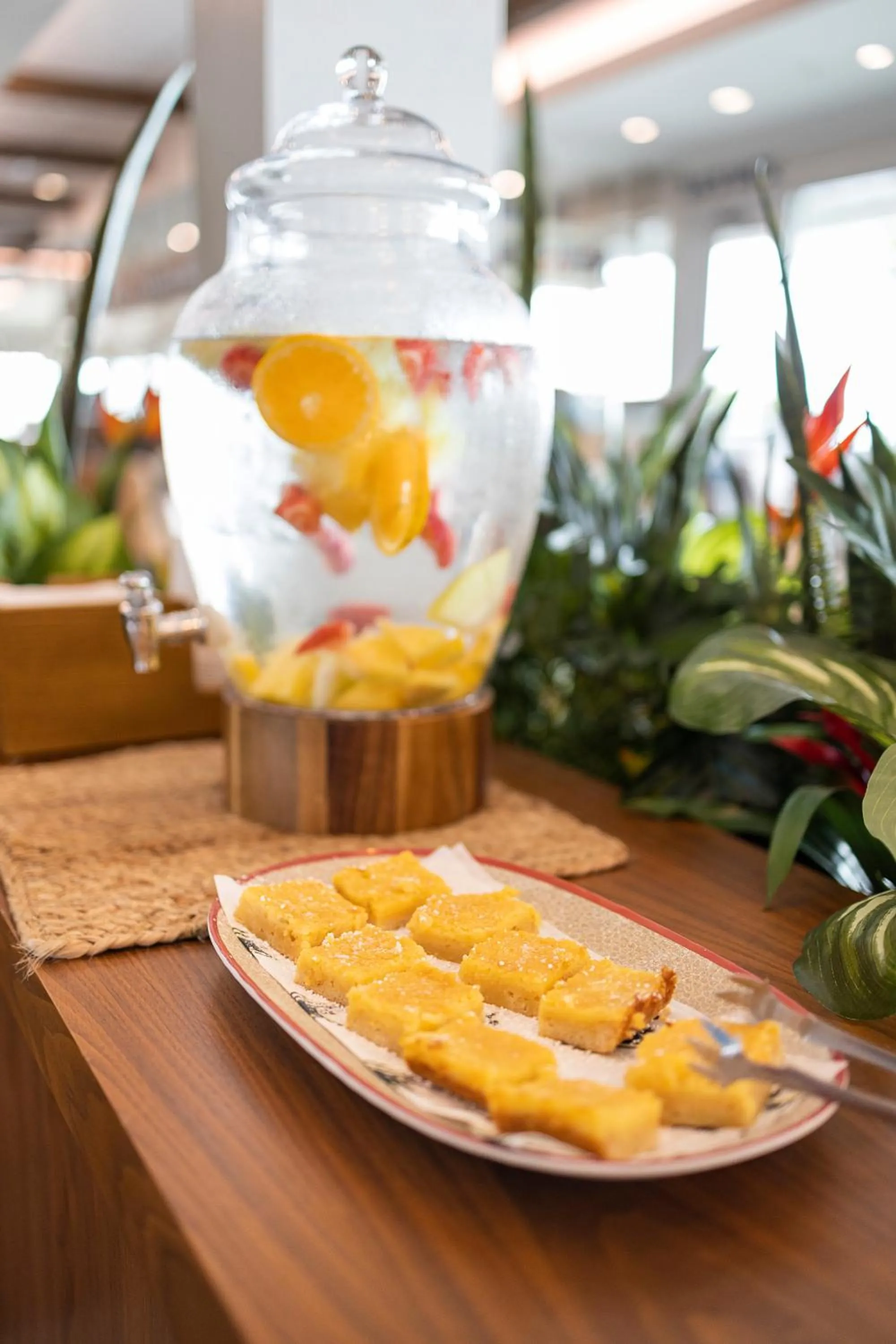 Restaurant/places to eat in Compass Hotel Beaufort by Margaritaville