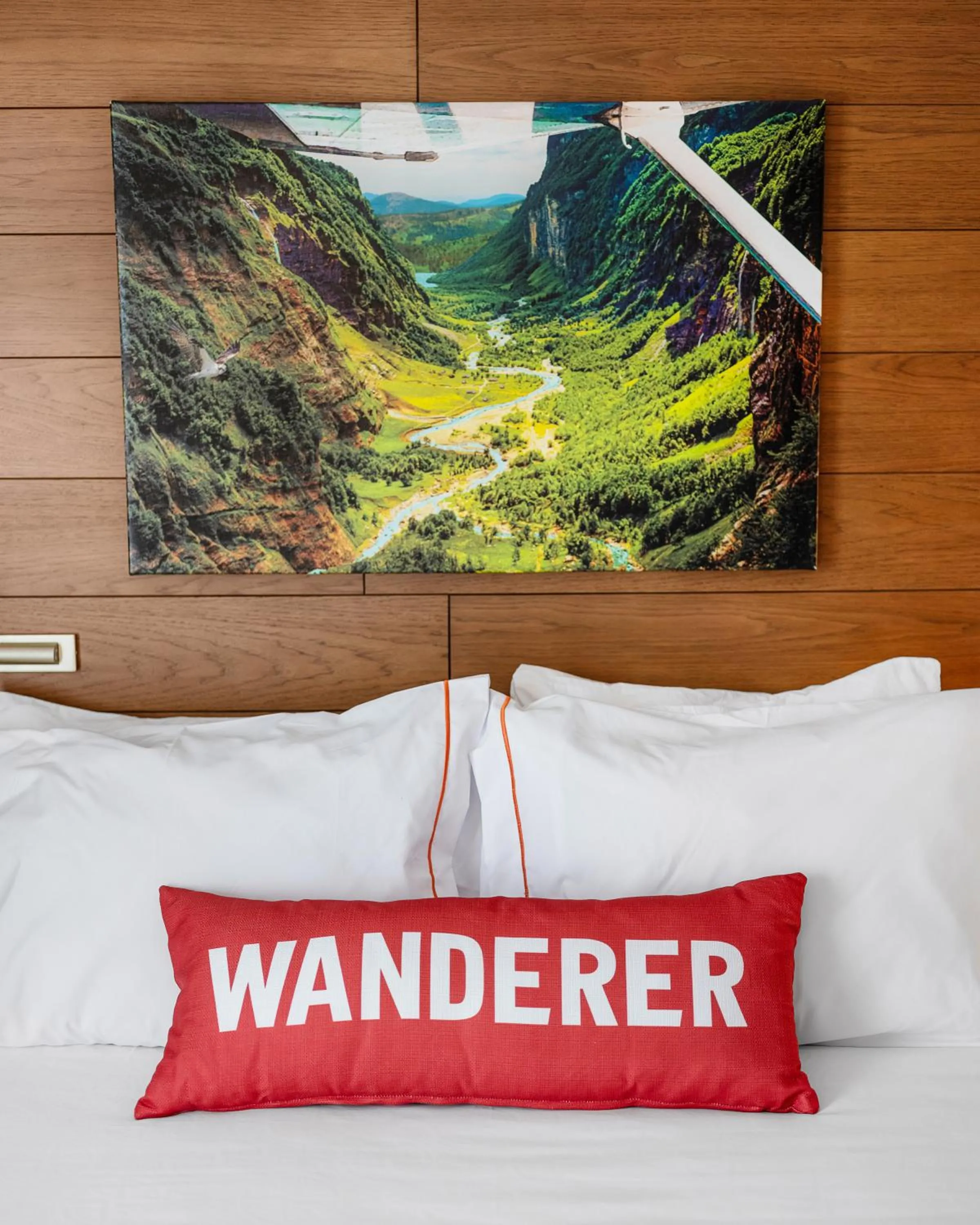 Bed in Compass Hotel Beaufort by Margaritaville