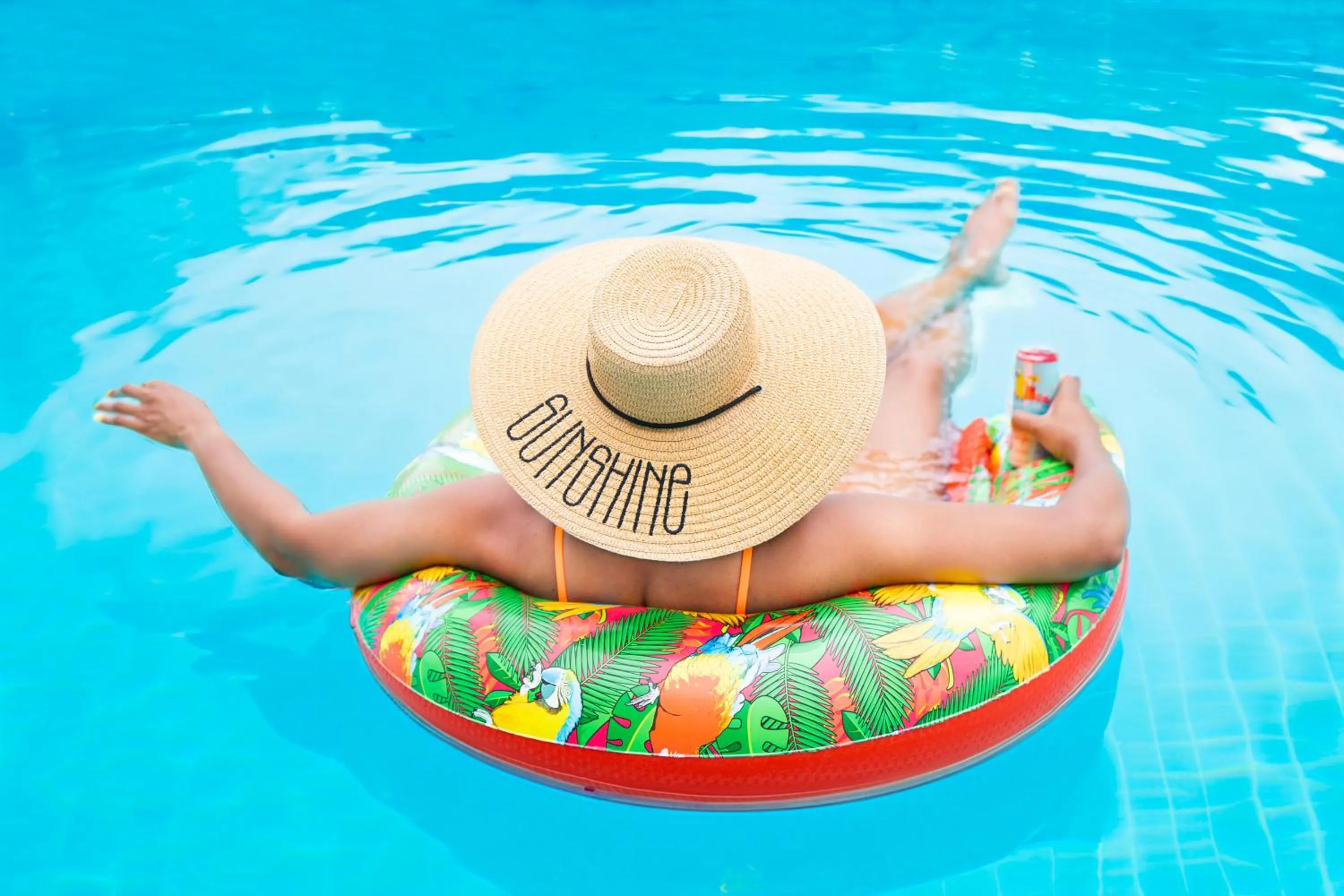 Swimming pool in Compass Hotel Beaufort by Margaritaville