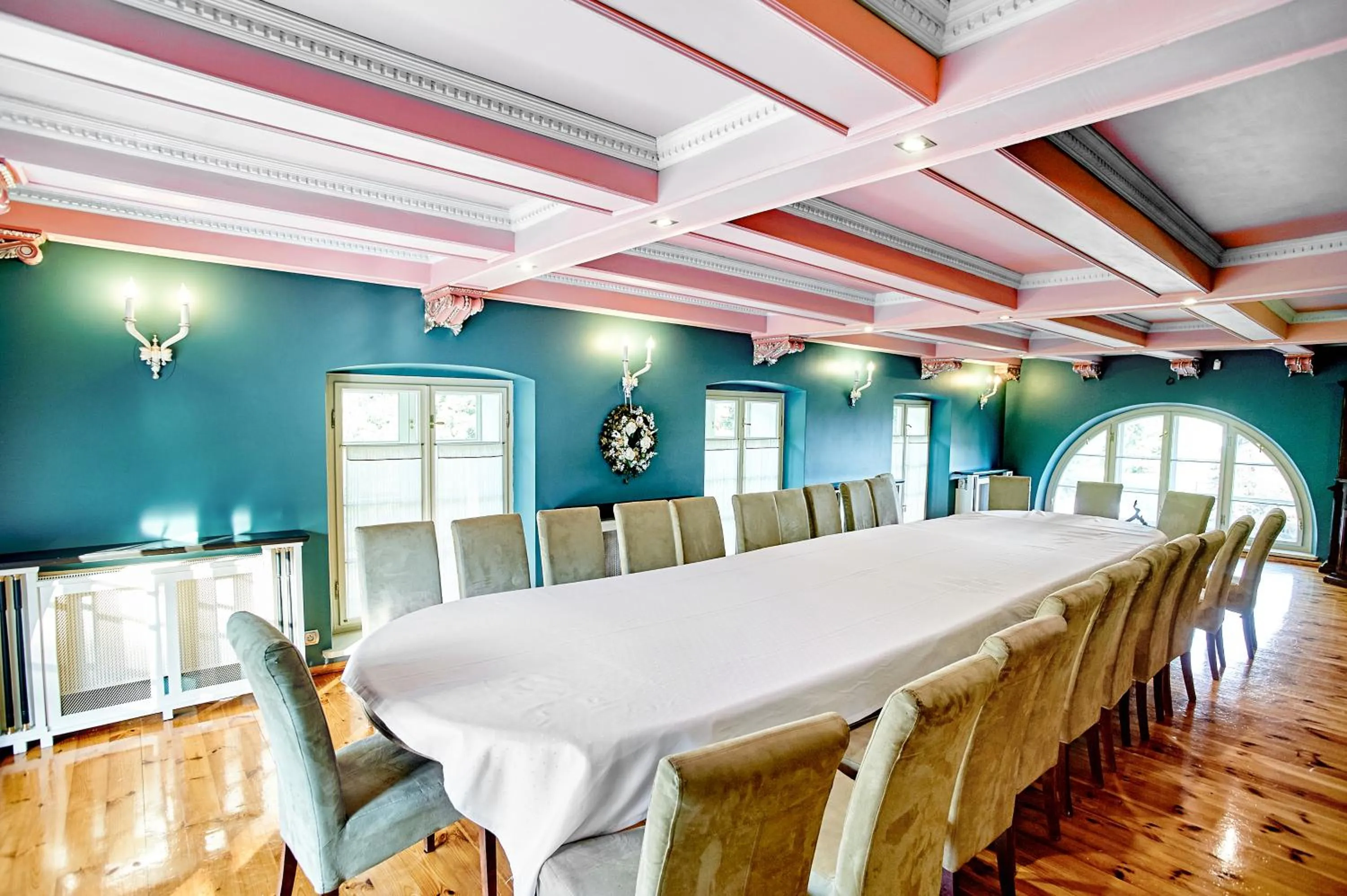 Meeting/conference room in Pałac Bażantarnia