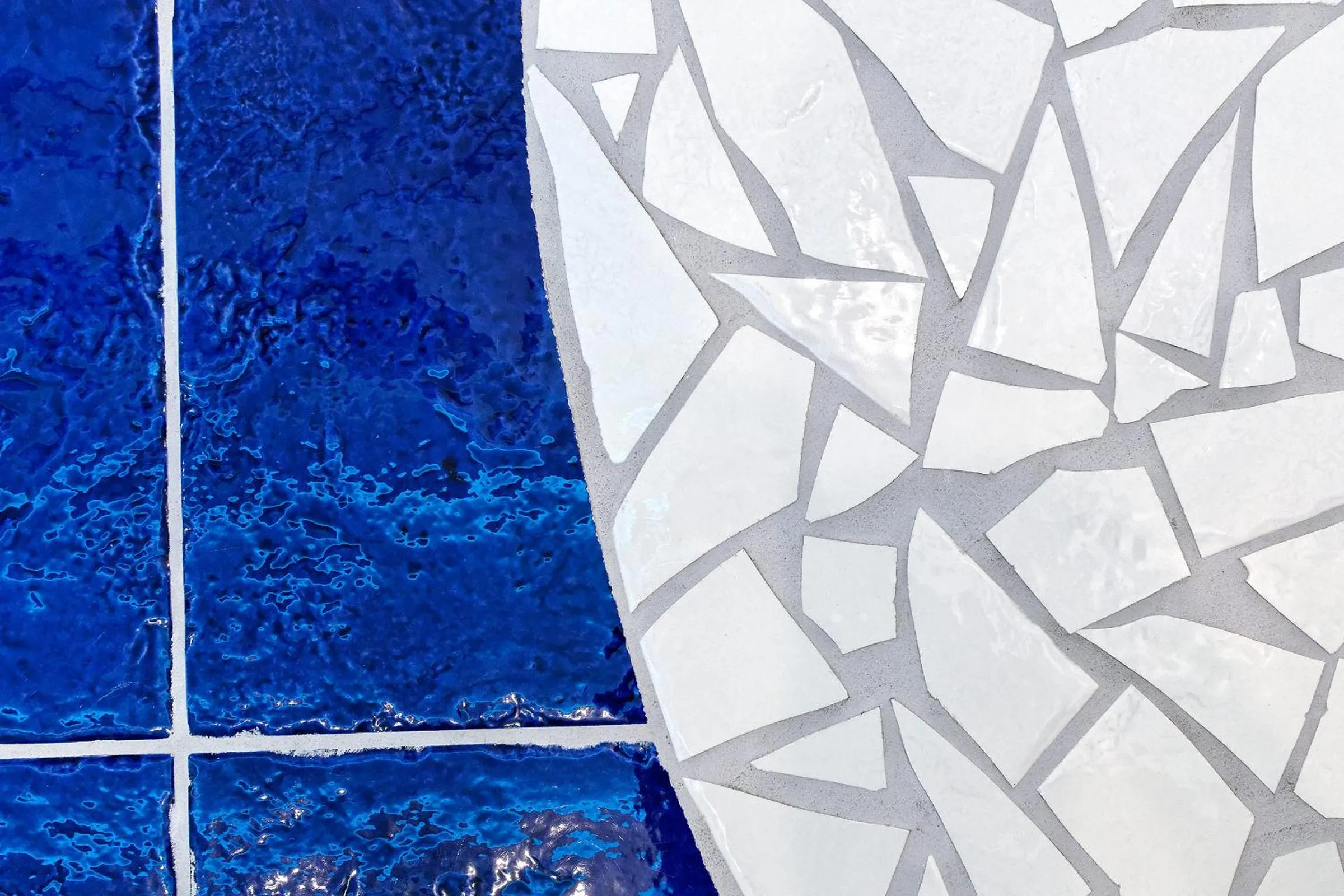 Swimming pool in La Madegra Seasuite