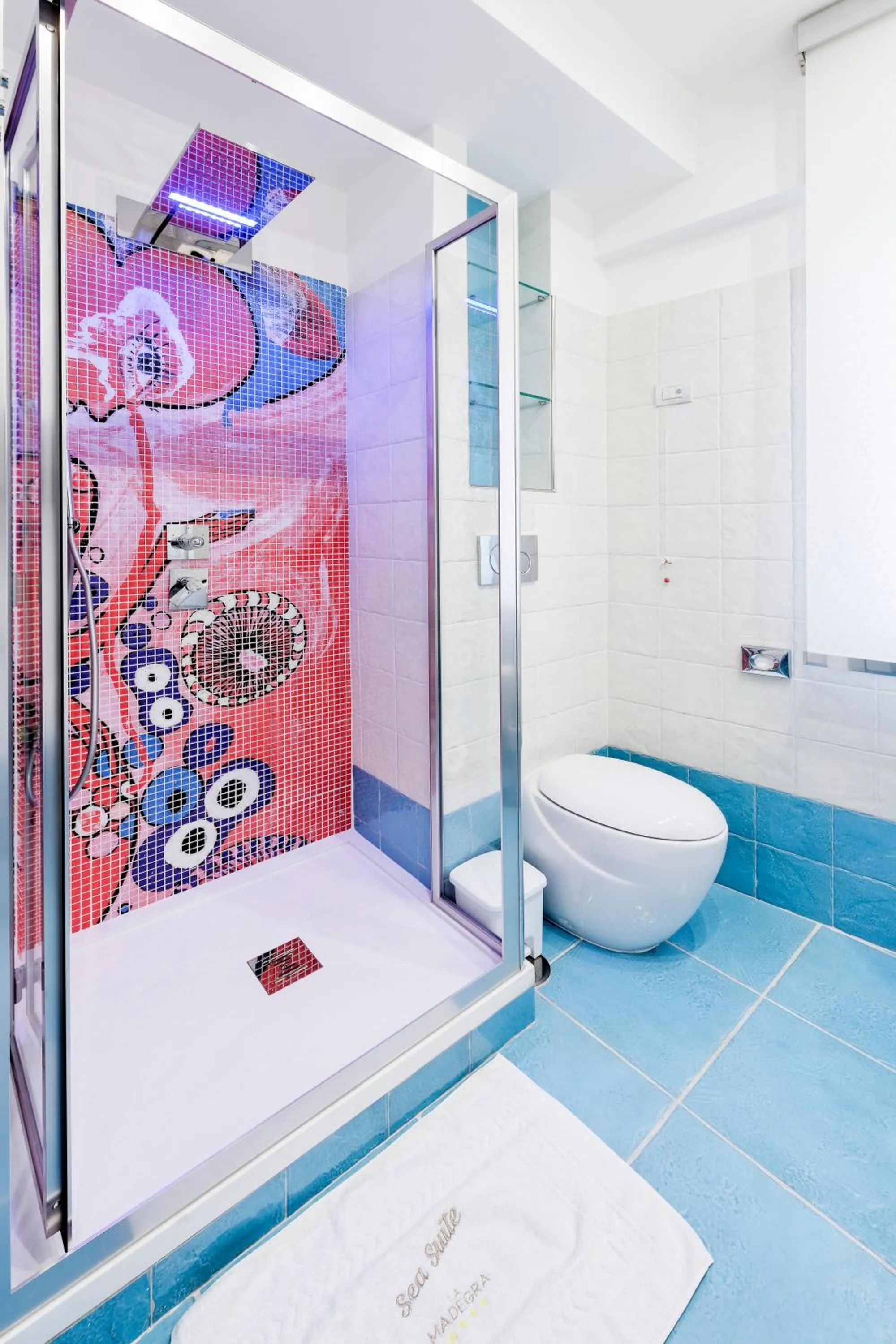 Toilet in La Madegra Seasuite