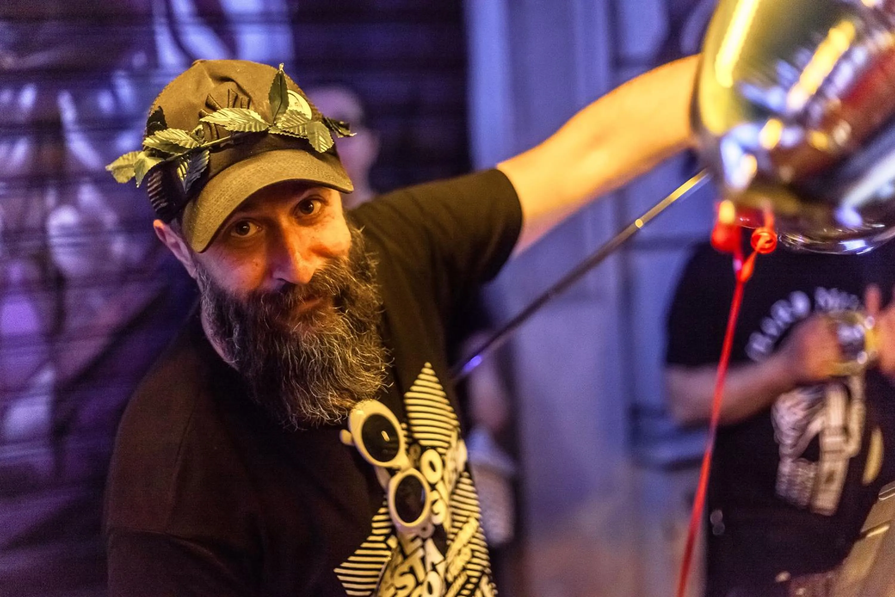 Karaoke in Madama Hostel & Bistrot