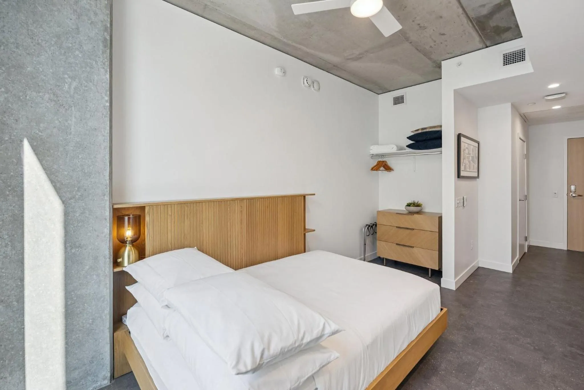 Bed in Placemakr Downtown Phoenix