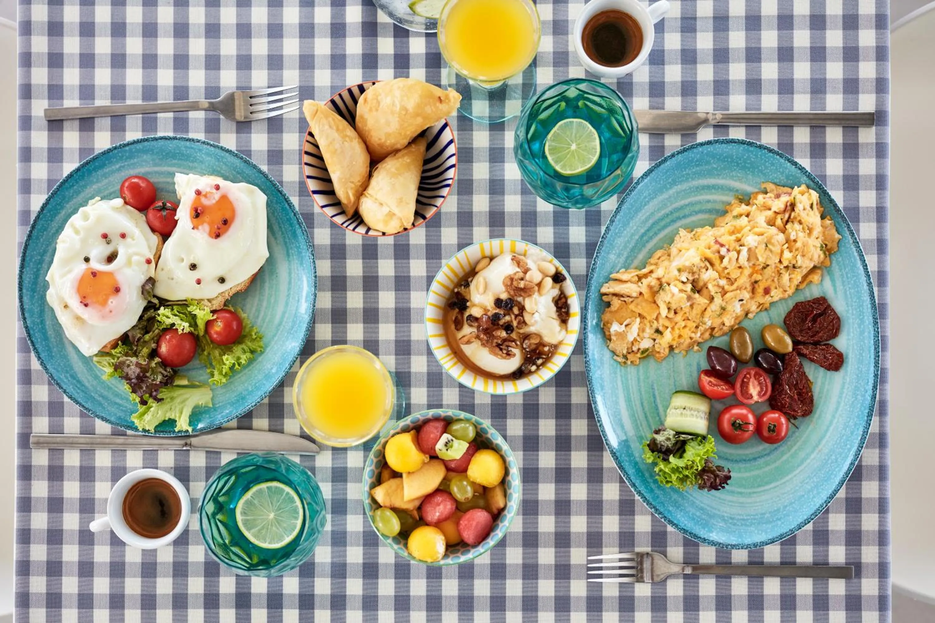 Buffet breakfast in Aqua Blue Beach Hotel