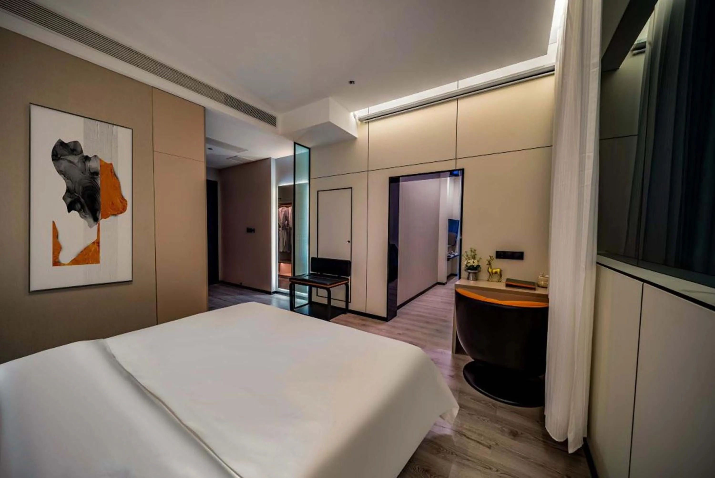 Bed in Pilot Hotel
