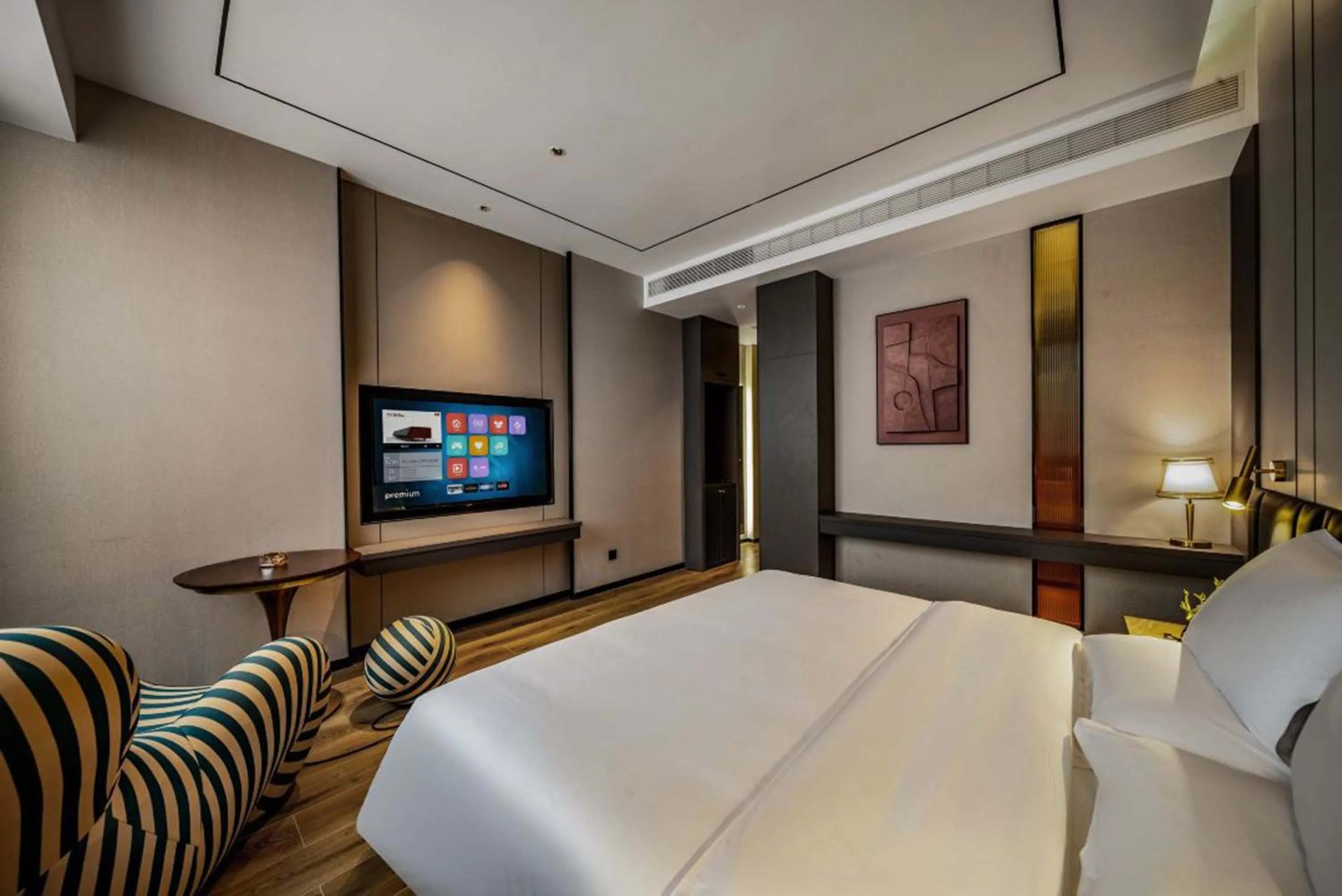 Bed in Pilot Hotel