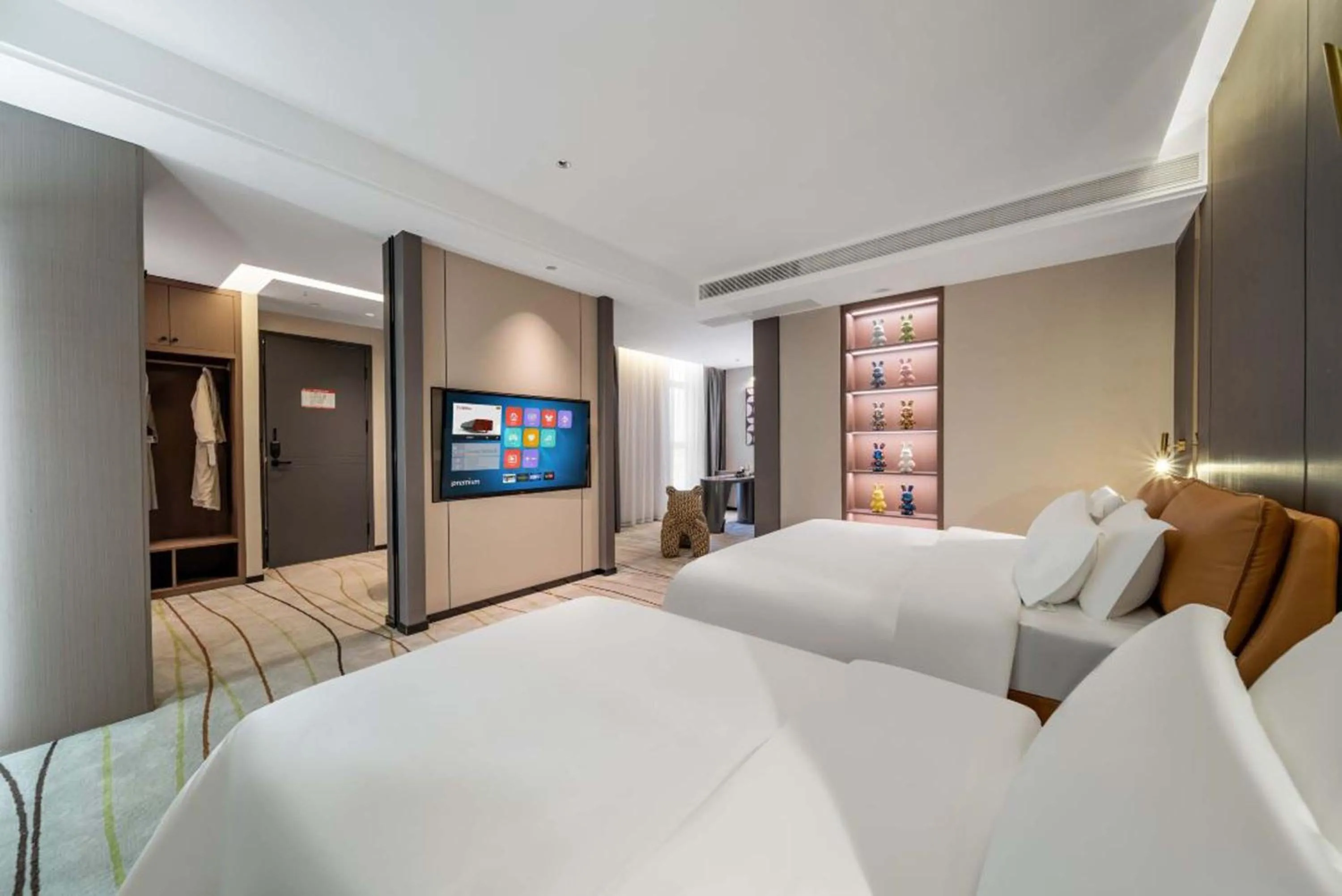 Bed in Pilot Hotel