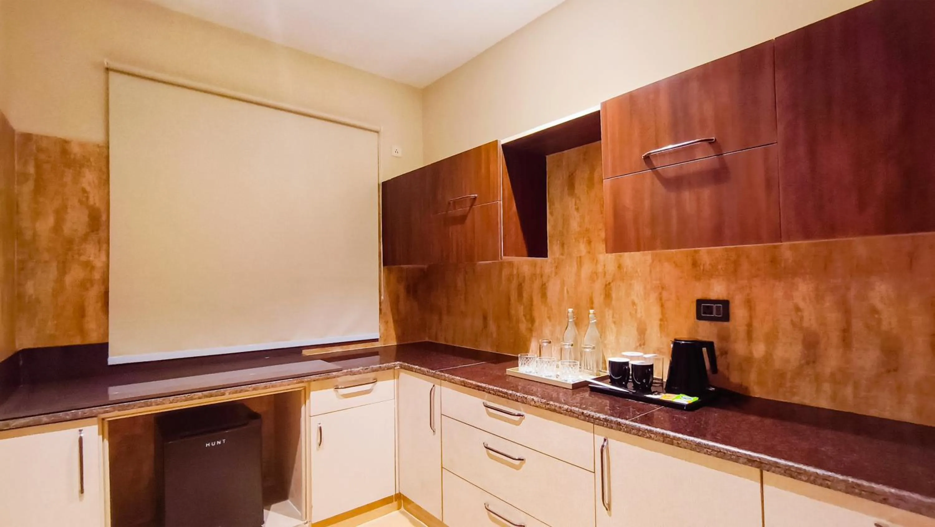 Kitchen or kitchenette in The Meriton
