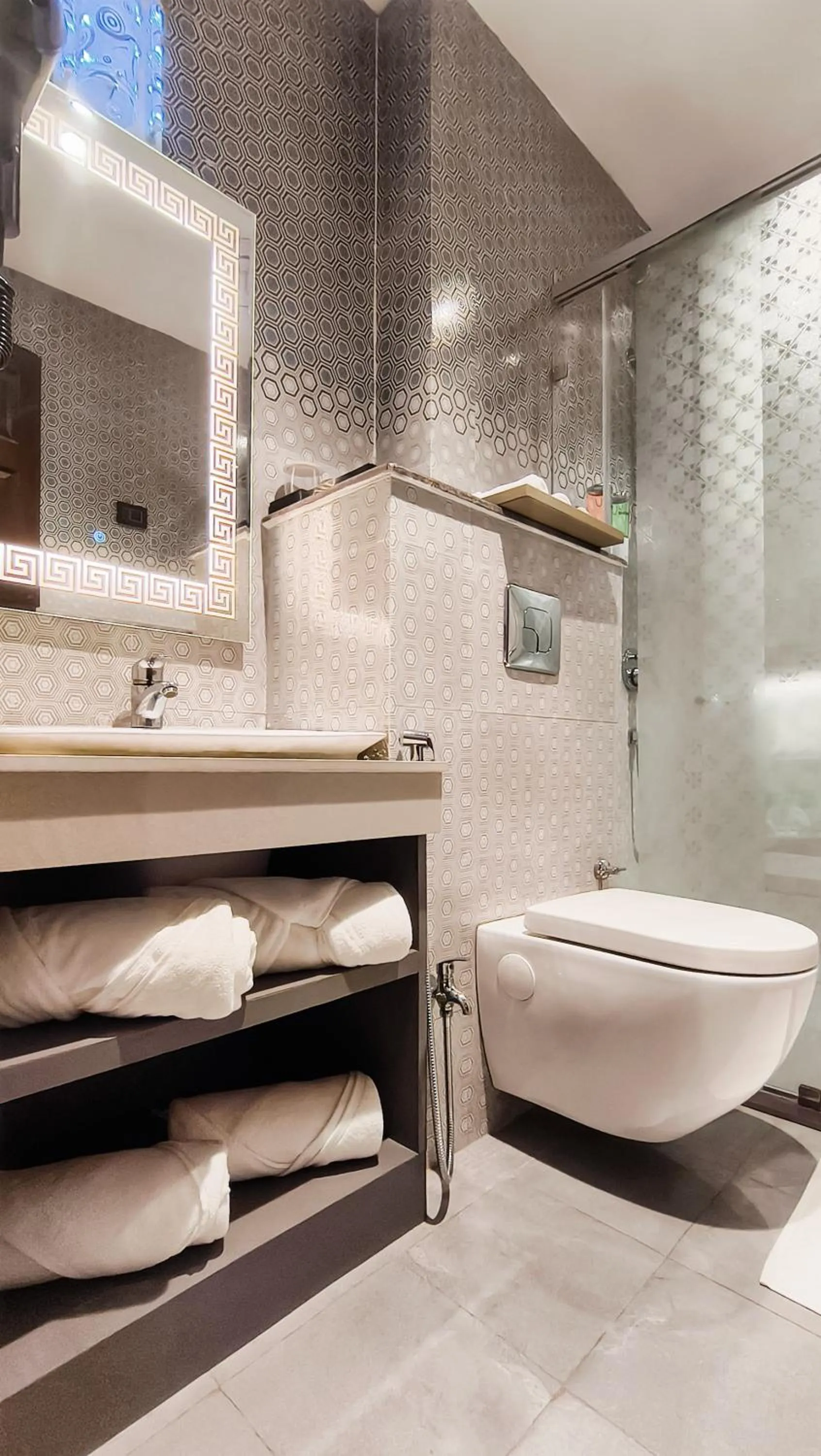 Toilet in The Meriton