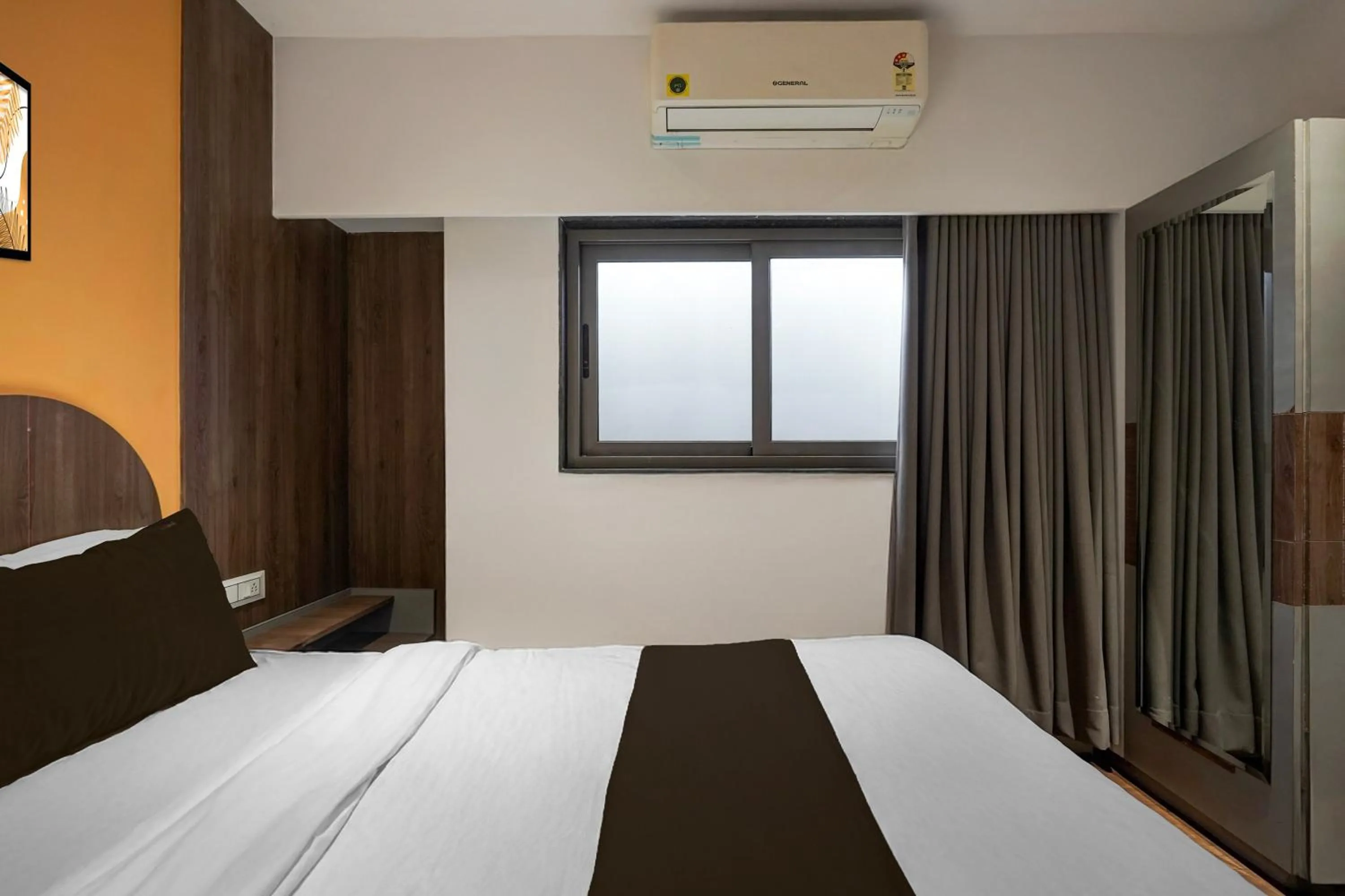 Bedroom, Bed in Hotel O The Faam