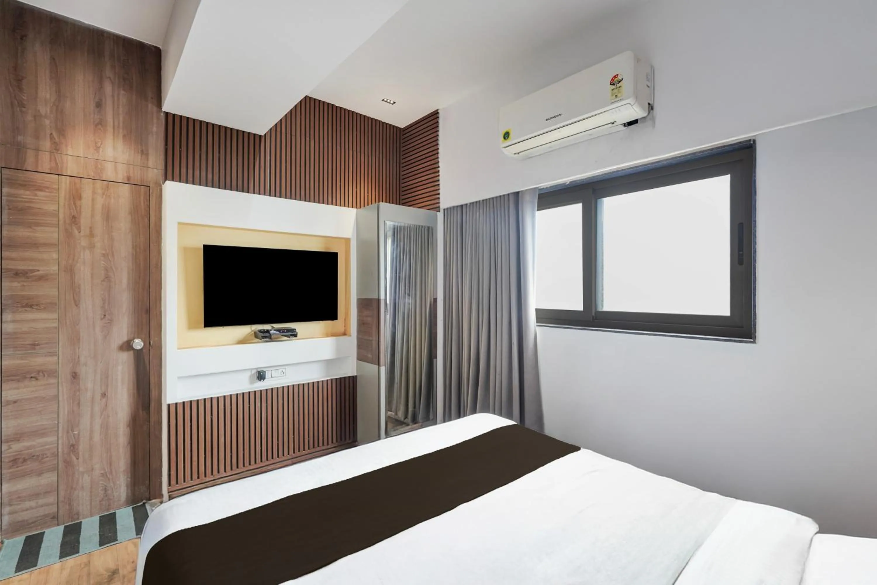 Bedroom in Hotel O The Faam