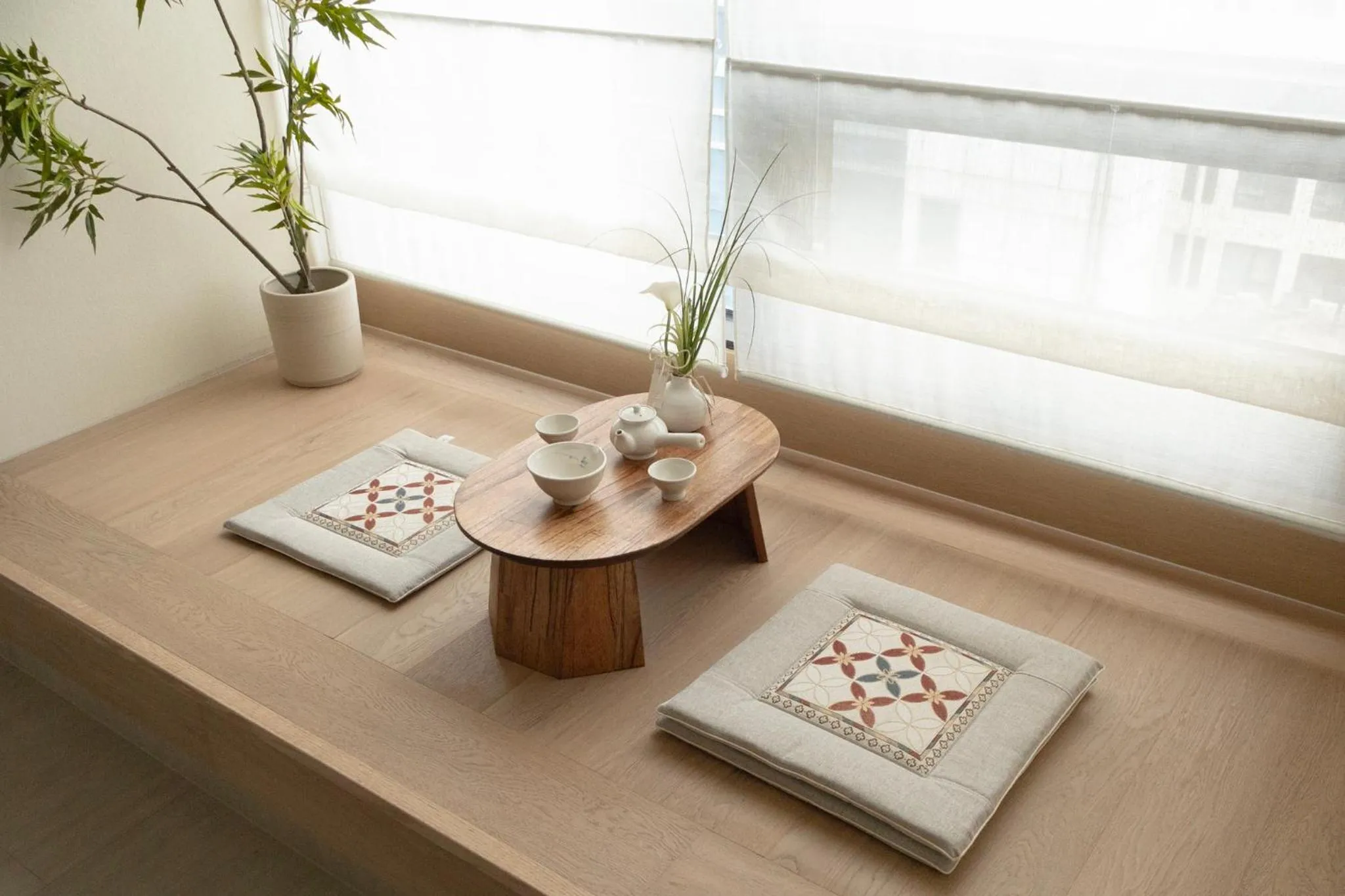 Large Double or Twin Room in THE EXTAY Lounge Jongno