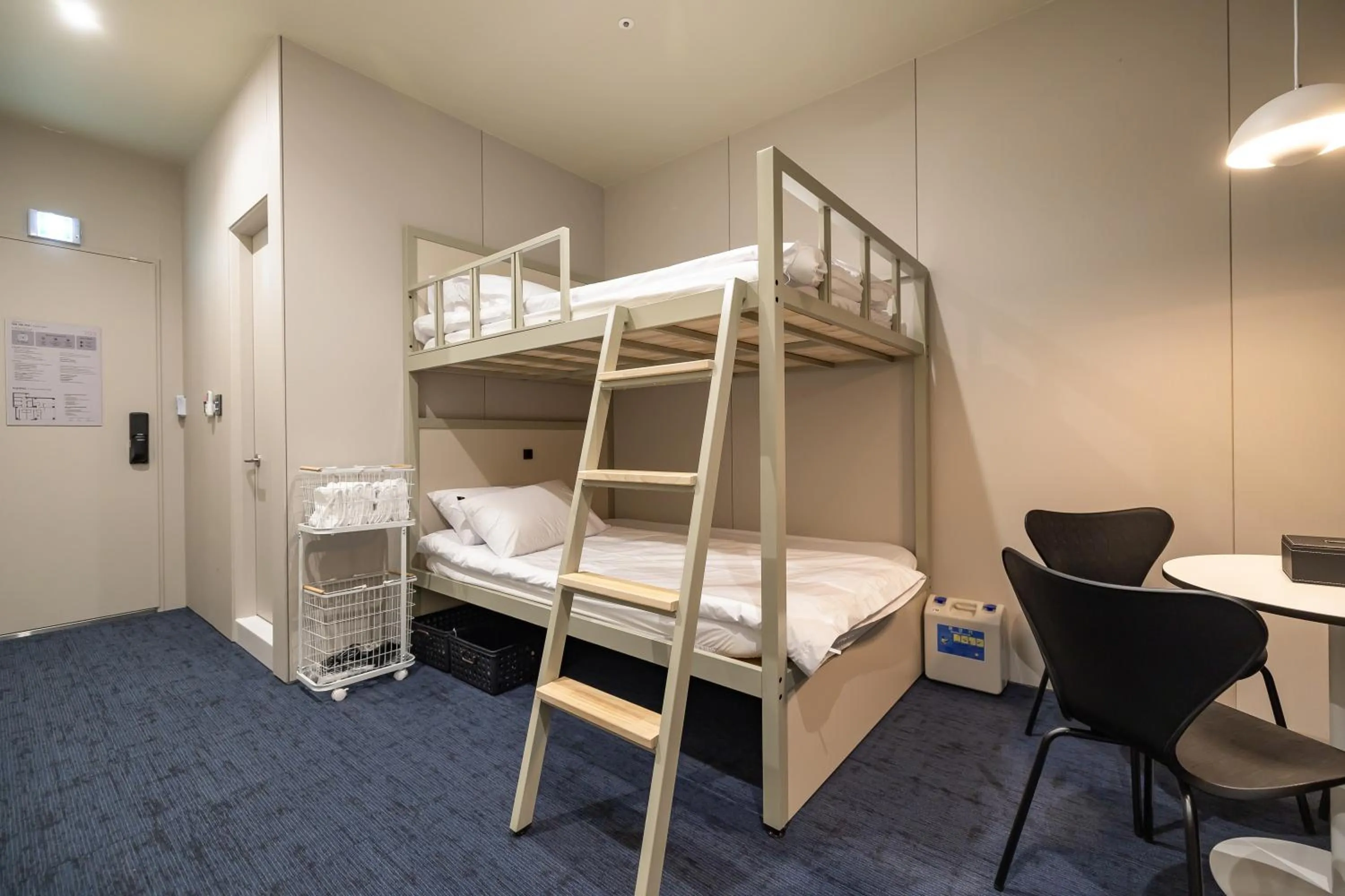 Bed in THE EXTAY Lounge Jongno