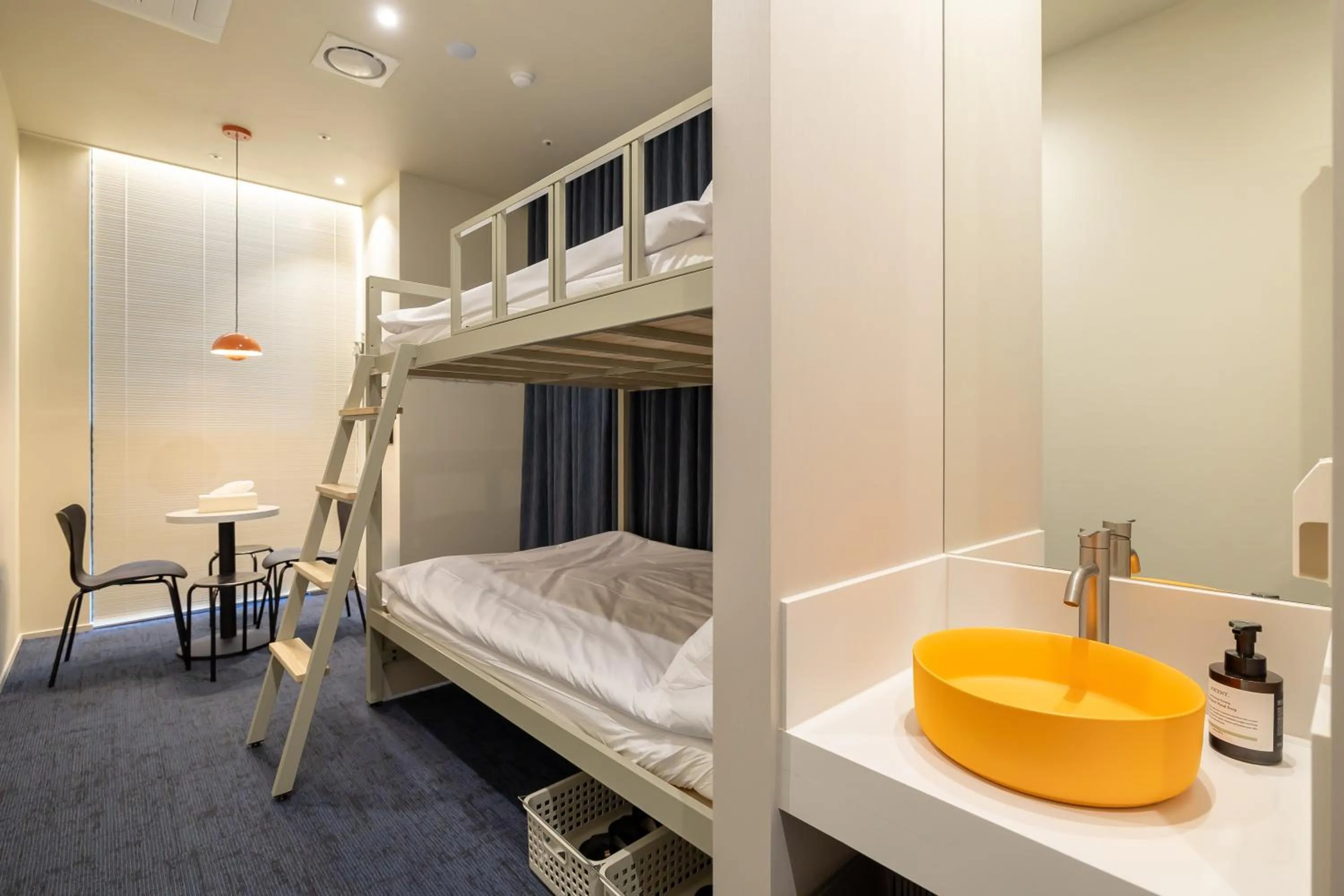 Decorative detail, Bed in THE EXTAY Lounge Jongno