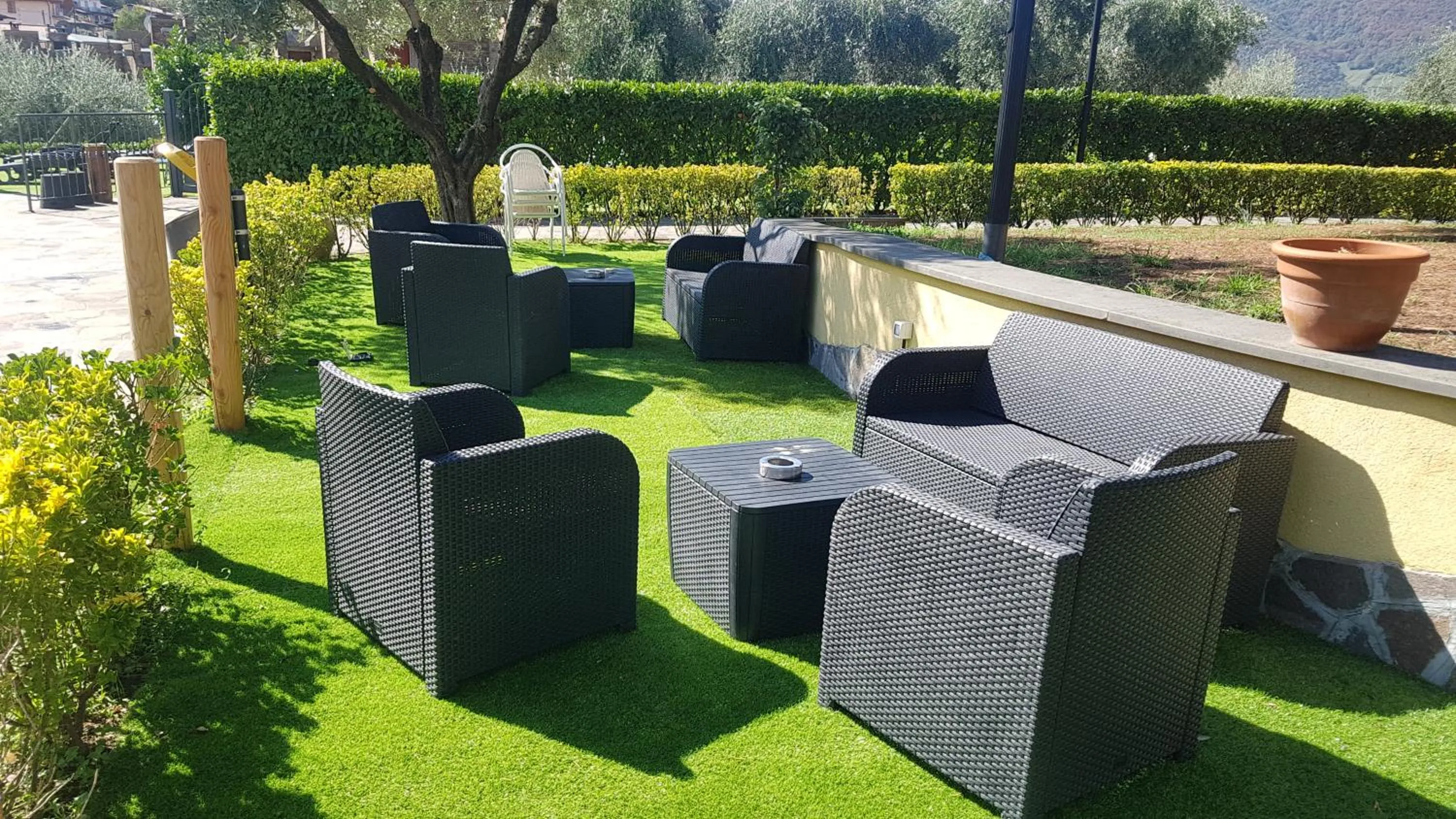 Area and facilities in La Perla