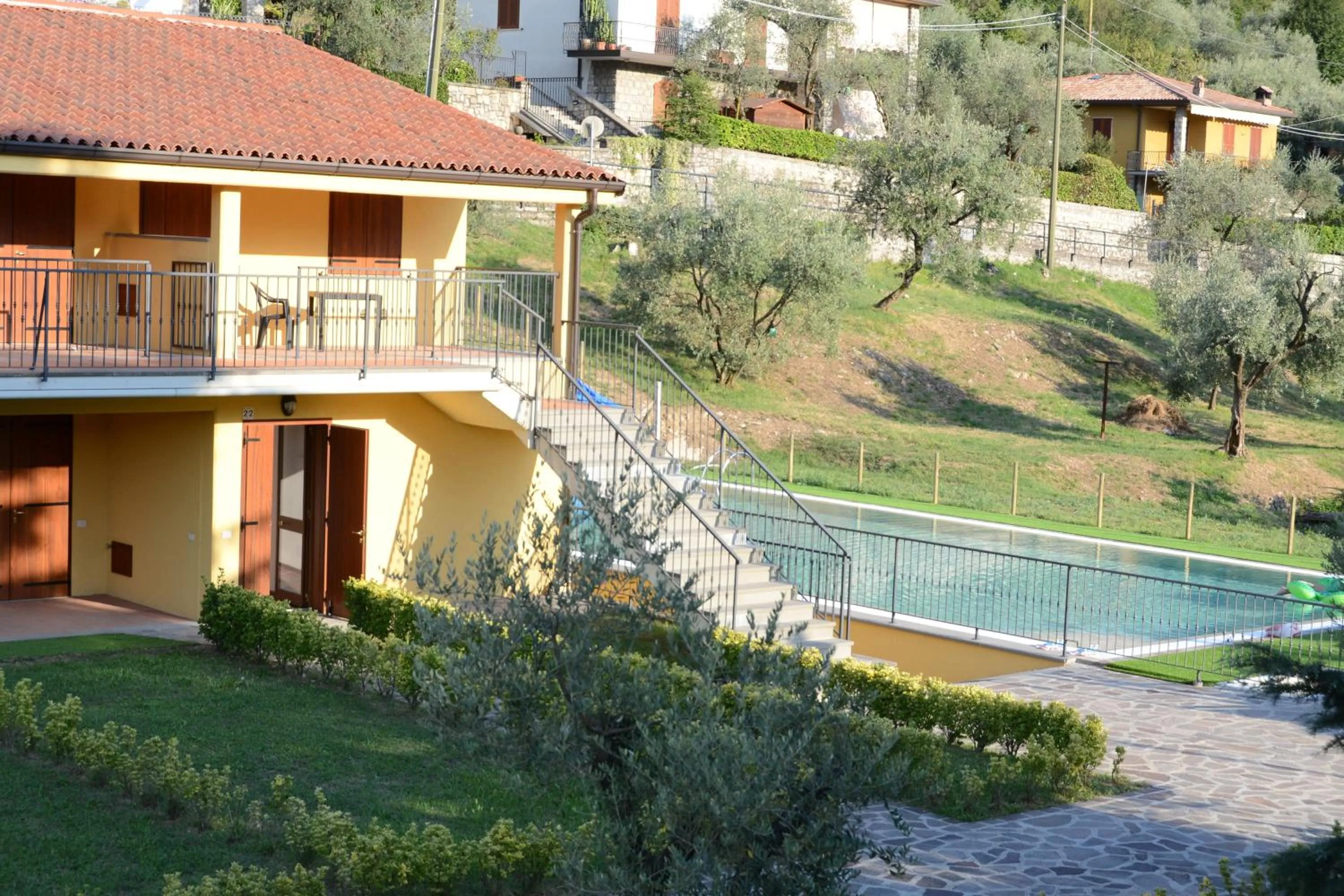 Swimming pool in La Perla