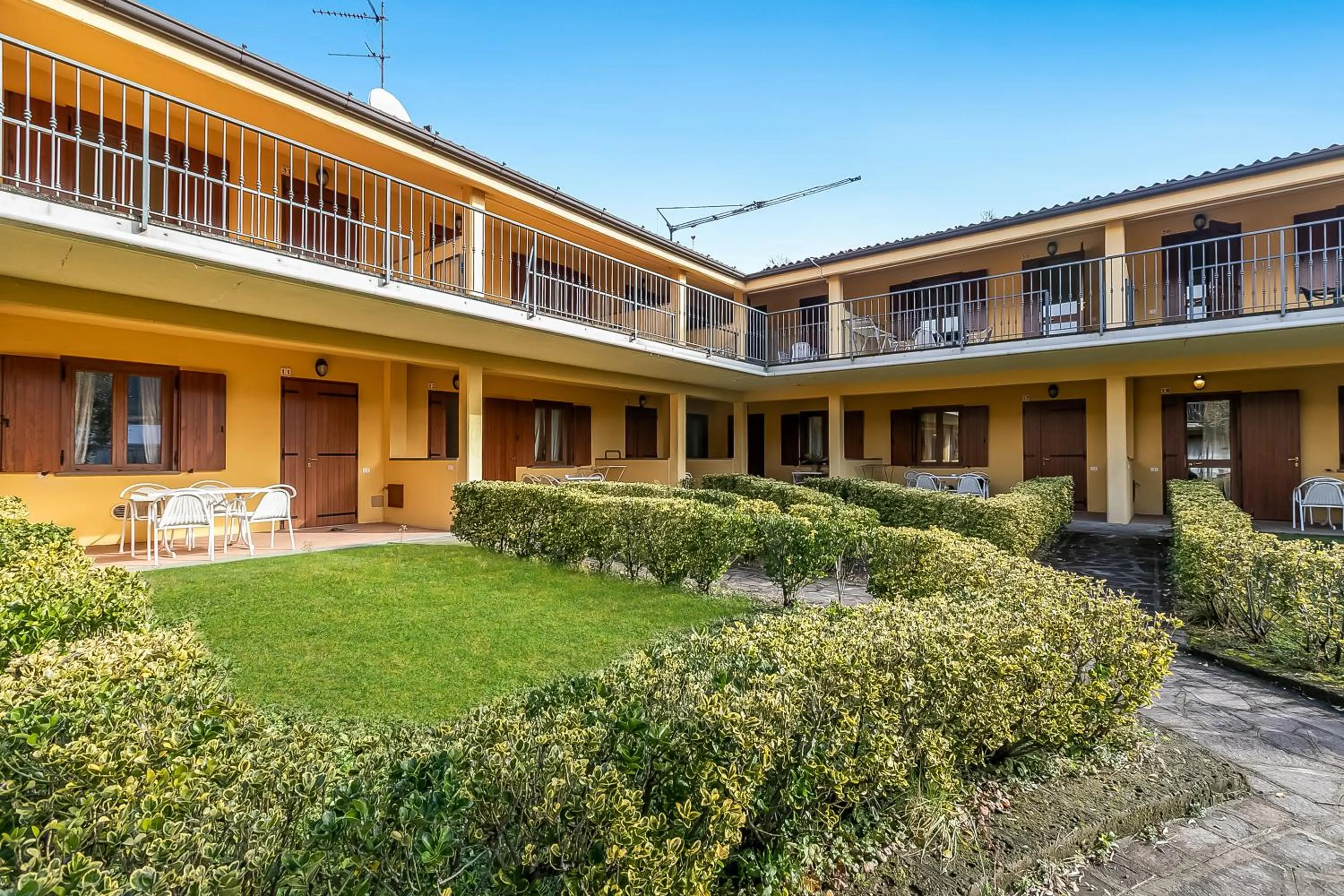 Property building in Residence La Perla