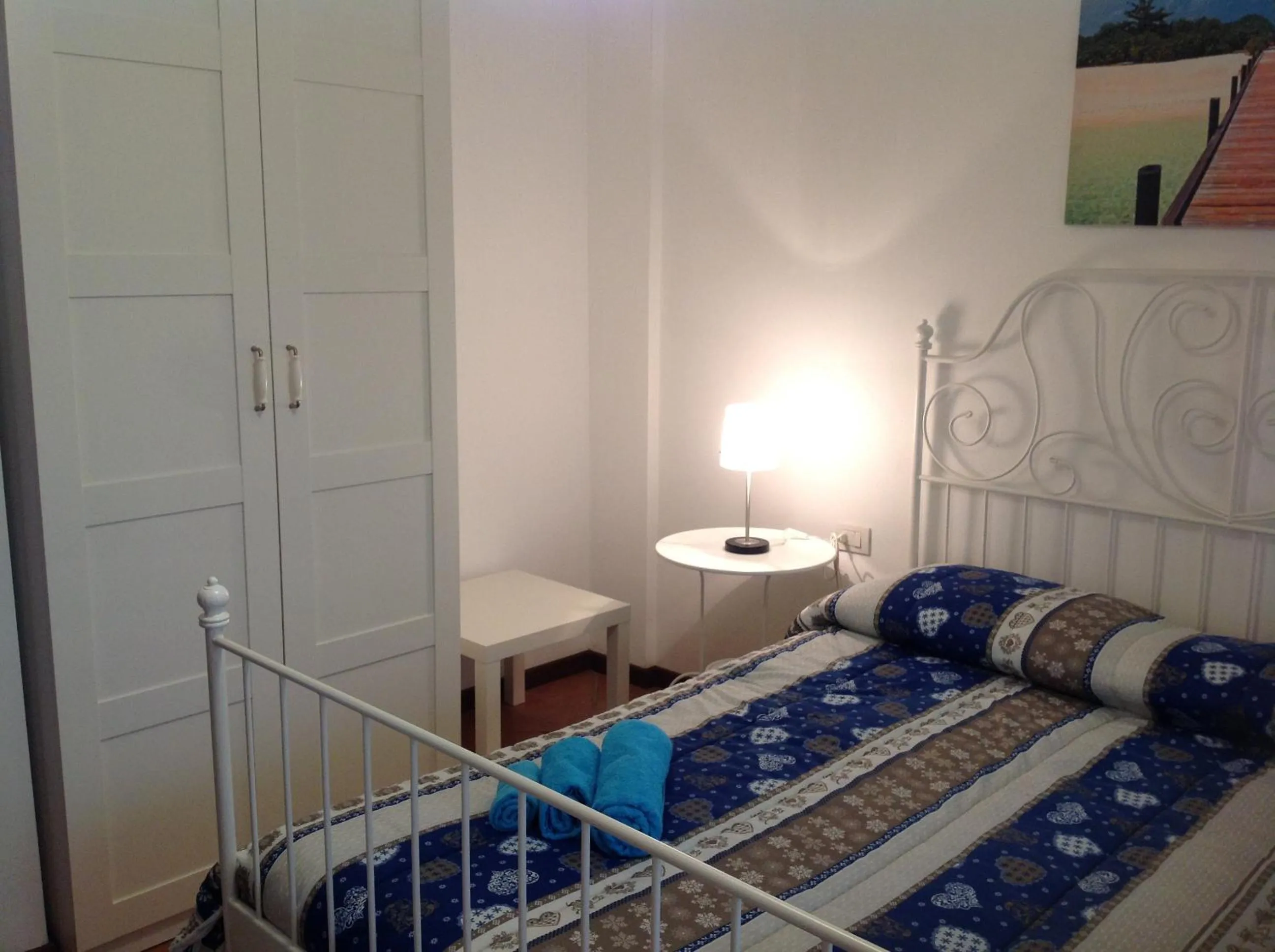 Bedroom, Bed in La Perla