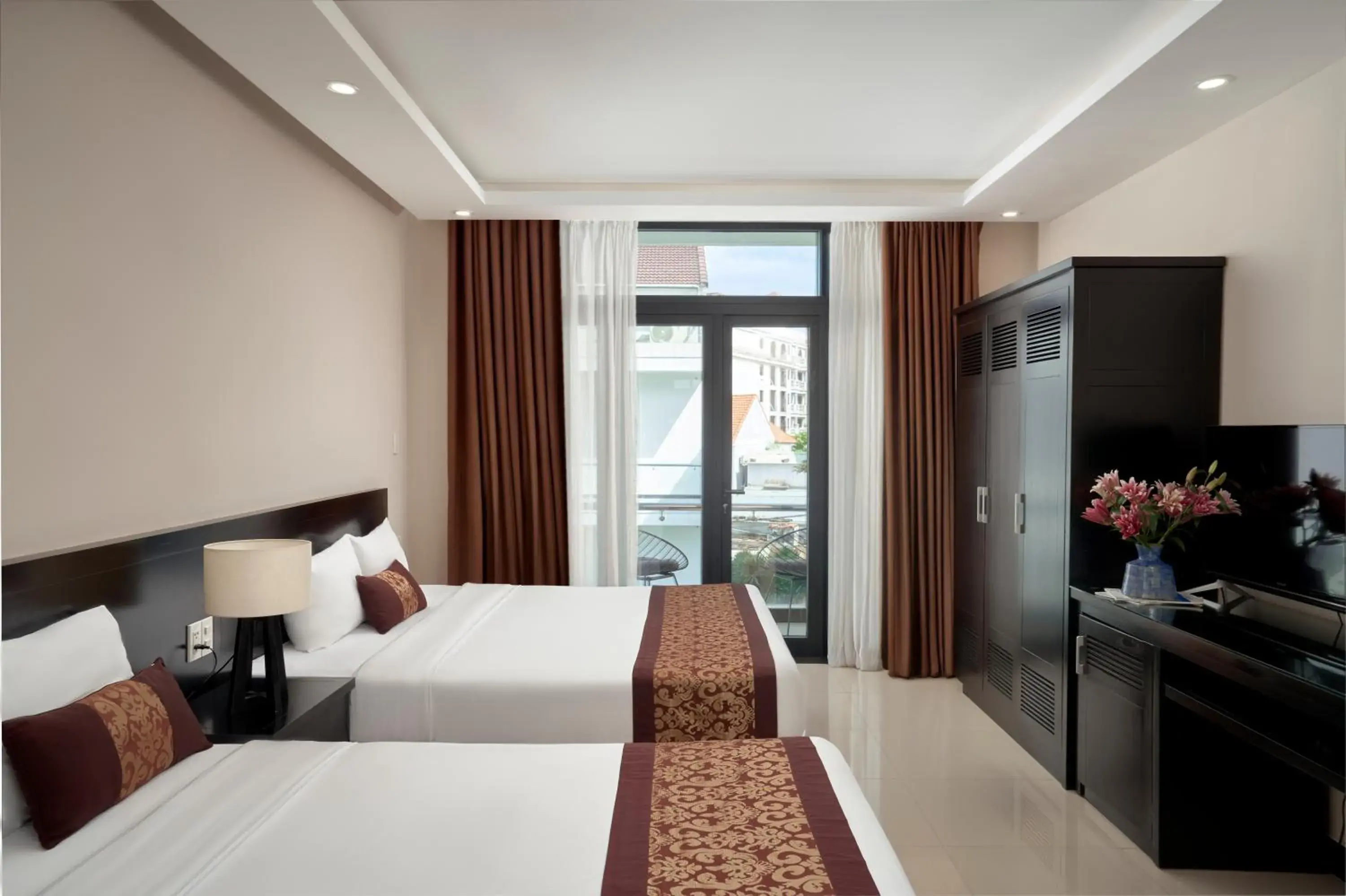 Family Connecting Deluxe Room with Balcony in Banana Garden Villa Family Connecting Deluxe Room with Balcony in Banana Garden Villa