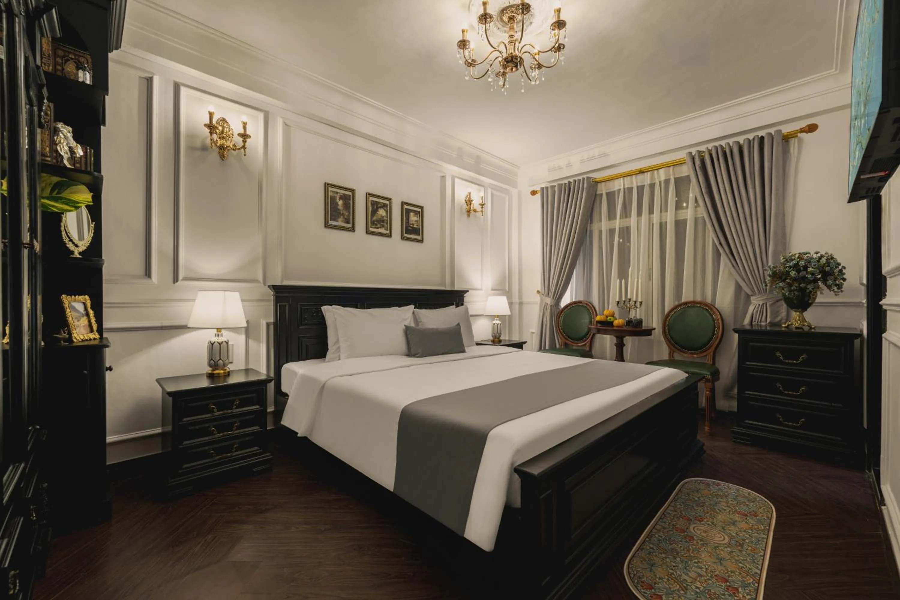 Bedroom, Bed in Vina Vintage Hotel