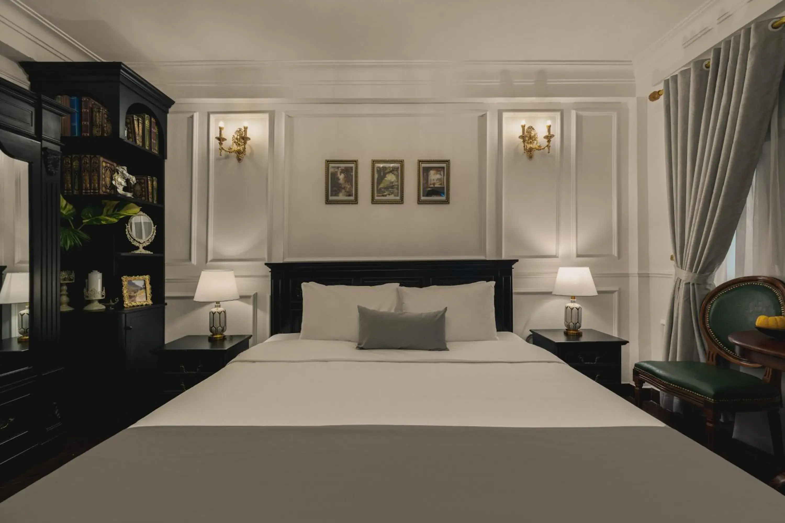 Deluxe Double Room in Vina Vintage Hotel Deluxe Double Room in Vina Vintage Hotel