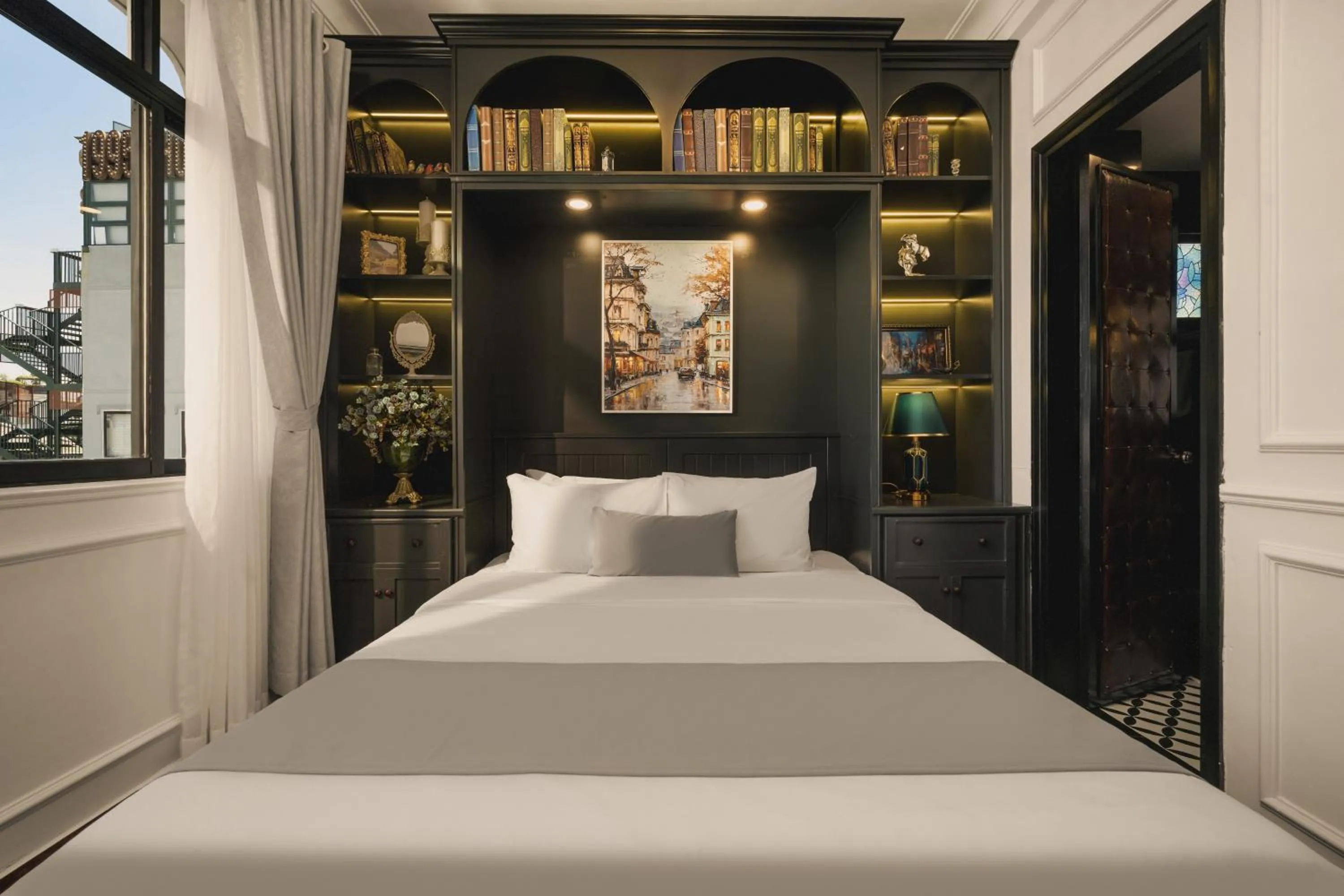 Bed in Vina Vintage Hotel