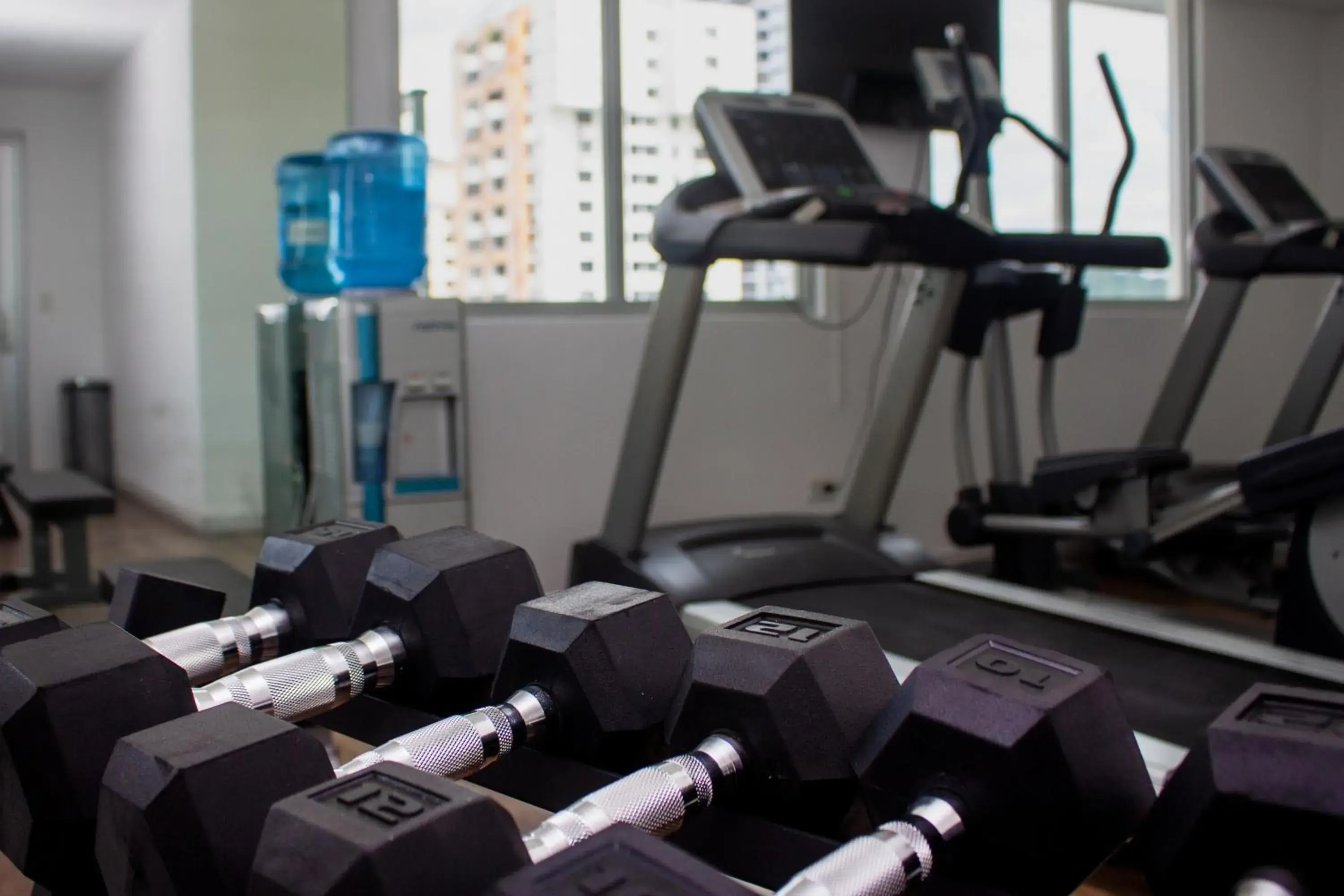 Fitness centre/facilities in Ramada by Wyndham Panama Via Argentina Fitness centre/facilities in Ramada by Wyndham Panama Via Argentina