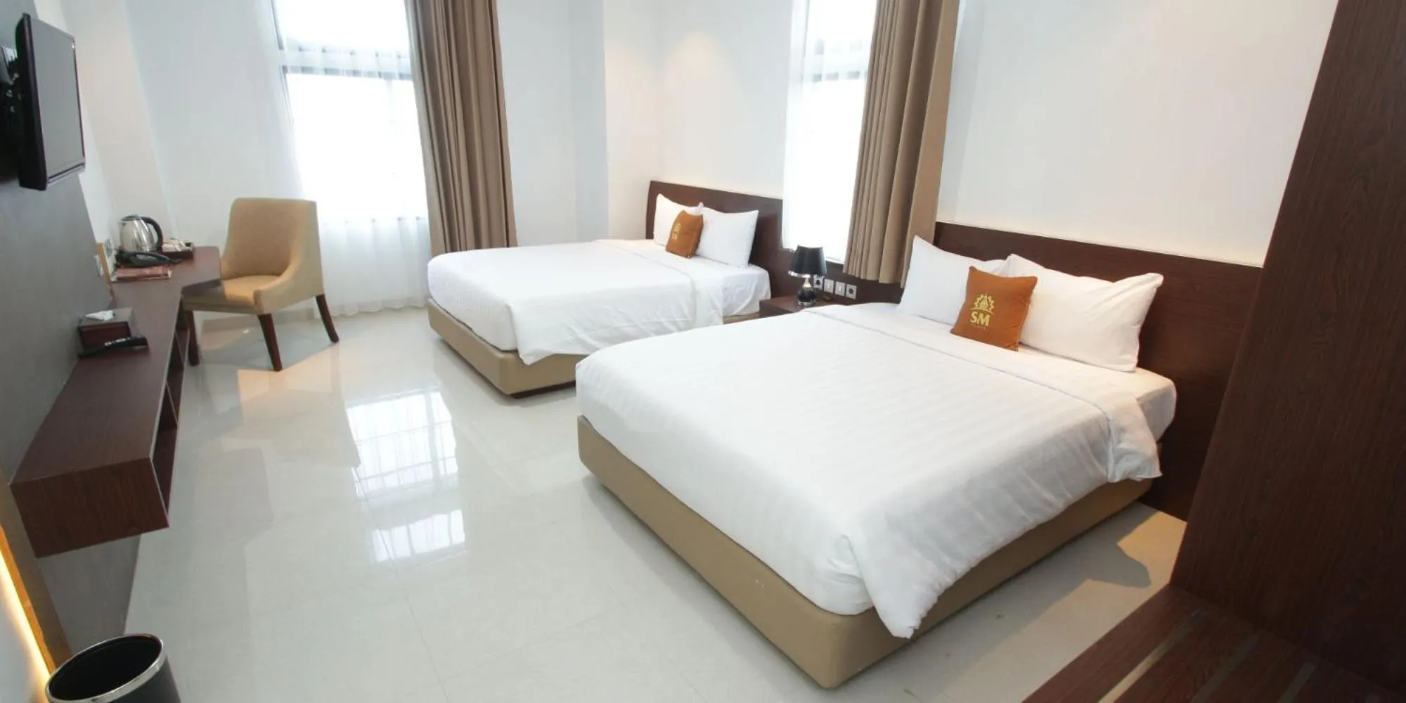 Bed in SM Tower Malioboro