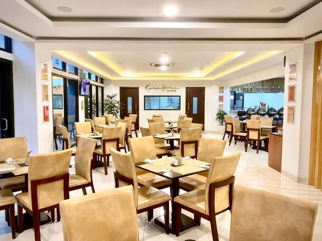 Restaurant/places to eat in SM Tower Malioboro