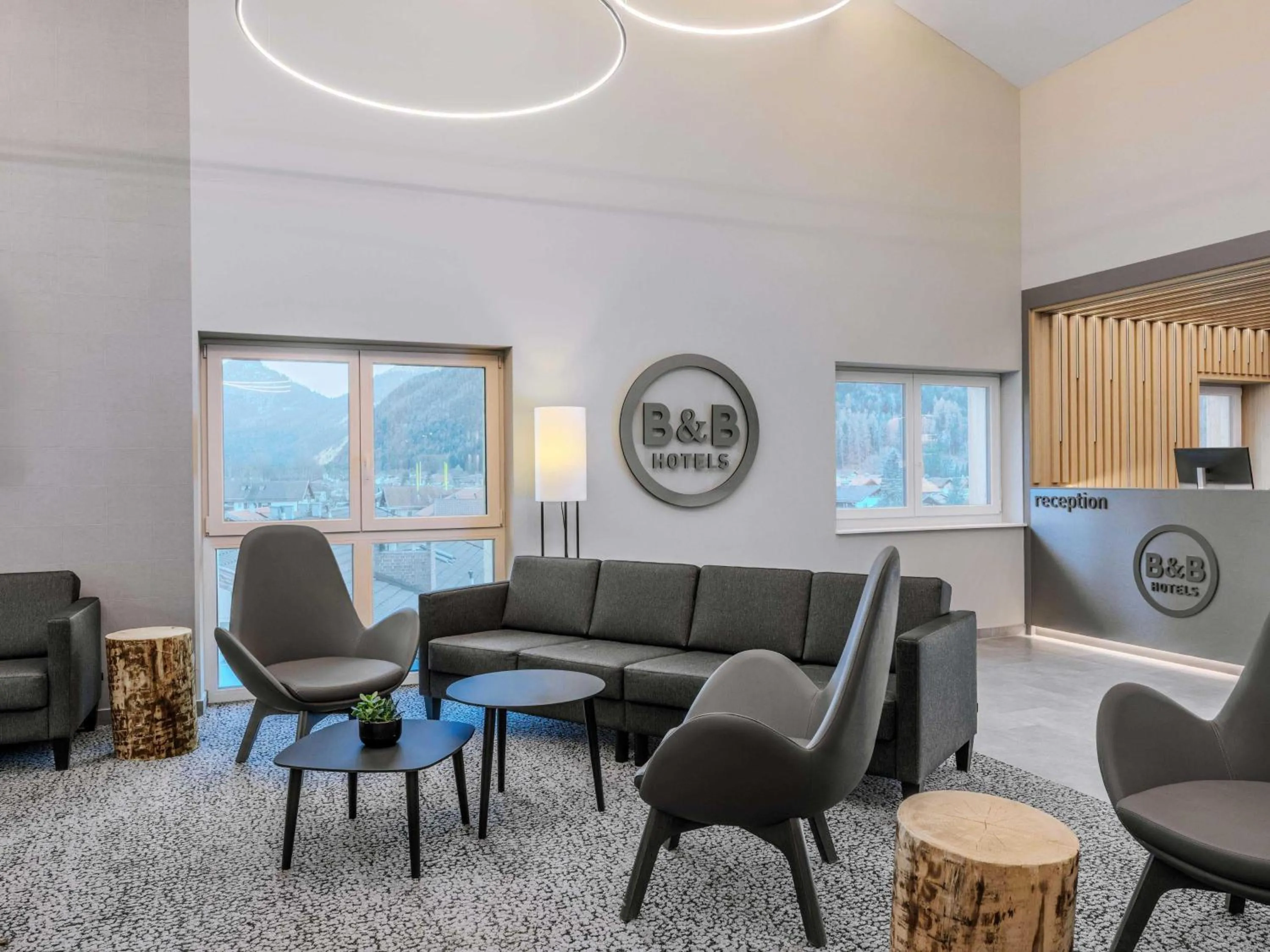 Lobby or reception in B&B HOTEL Mittenwald
