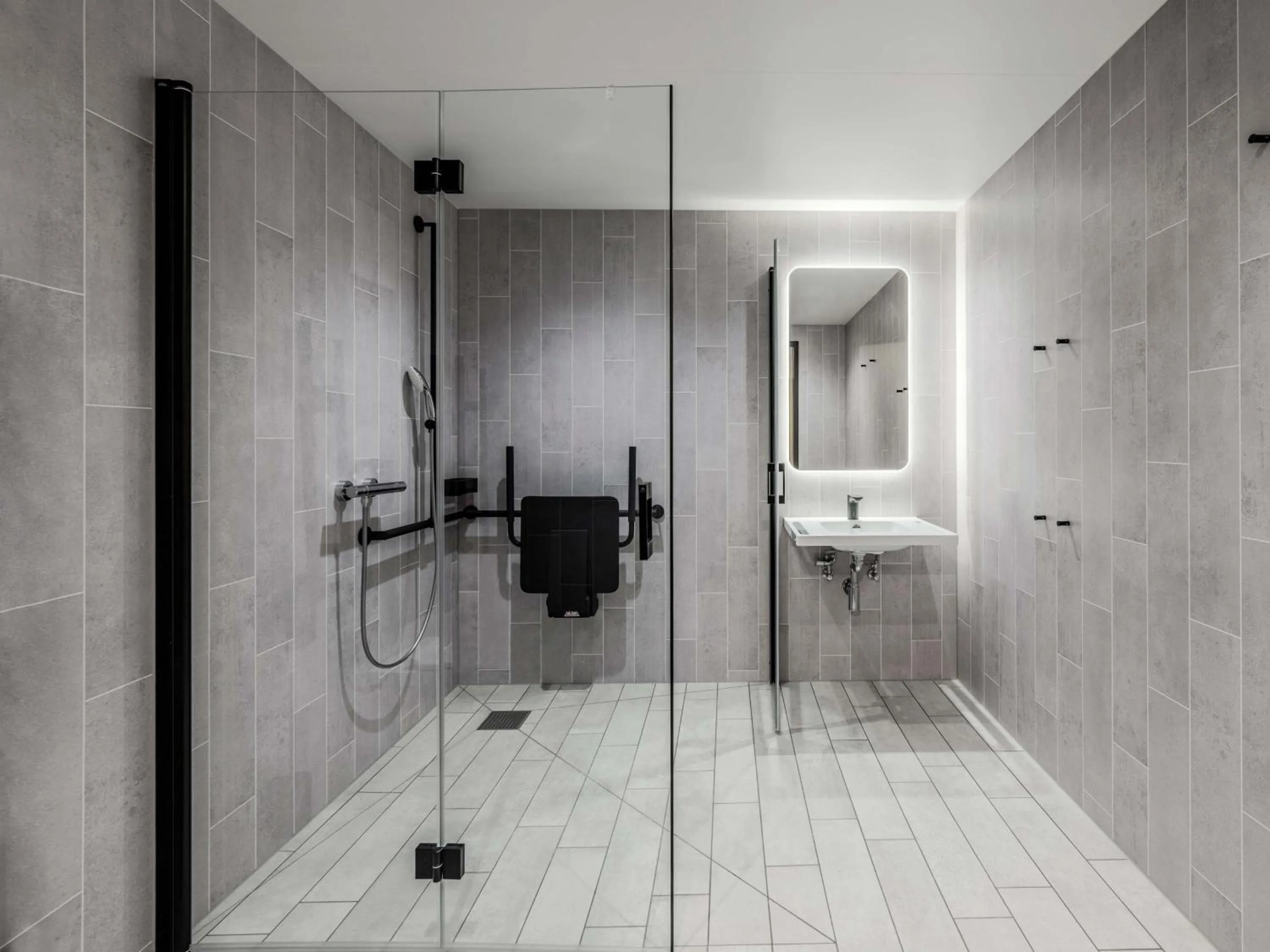 Bathroom in B&B HOTEL Mittenwald