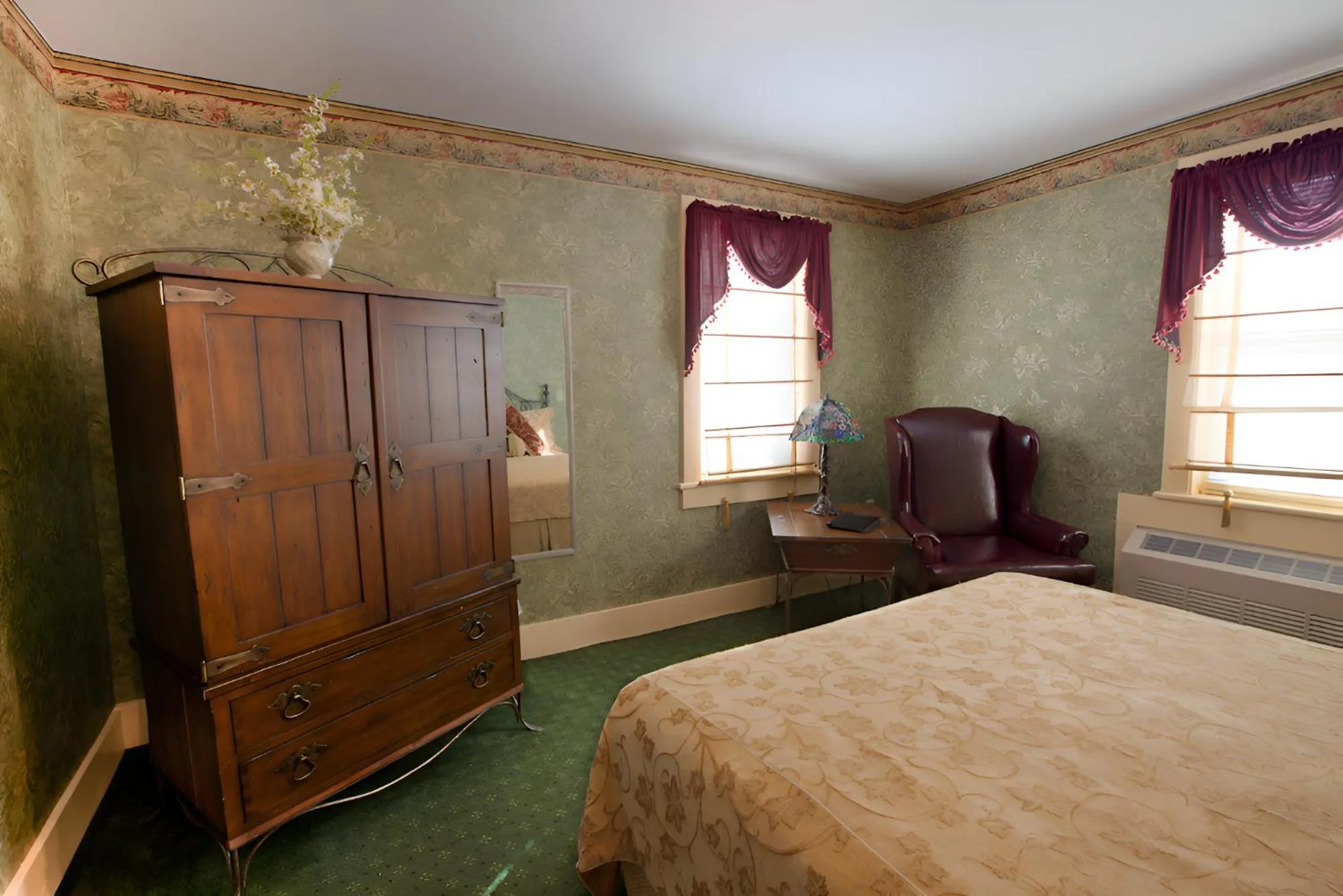 Bed in Stroudsmoor Country Inn