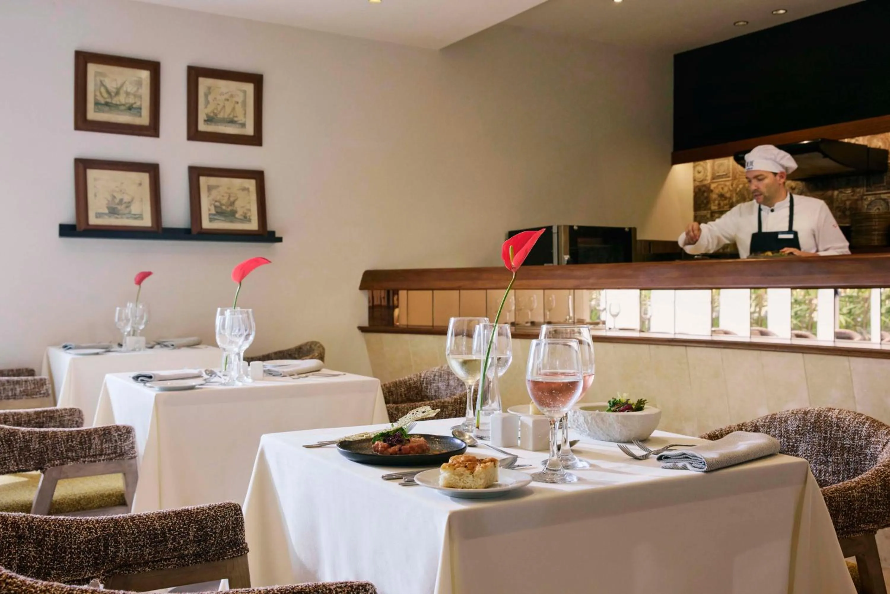 Restaurant/places to eat in TUI BLUE Atlantic Hills