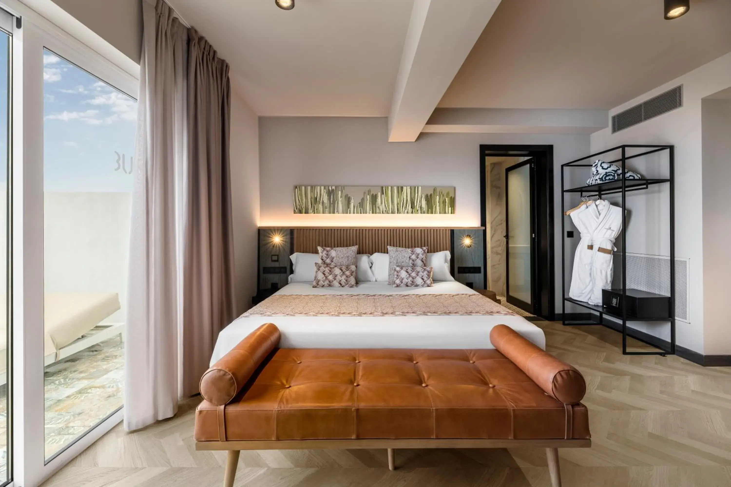 Penthouse 2 with bathtub and terrace with Teide and Puerto de la Cruz views - single occupancy in TUI BLUE Atlantic Hills Penthouse 2 with bathtub and terrace with Teide and Puerto de la Cruz views - single occupancy in TUI BLUE Atlantic Hills