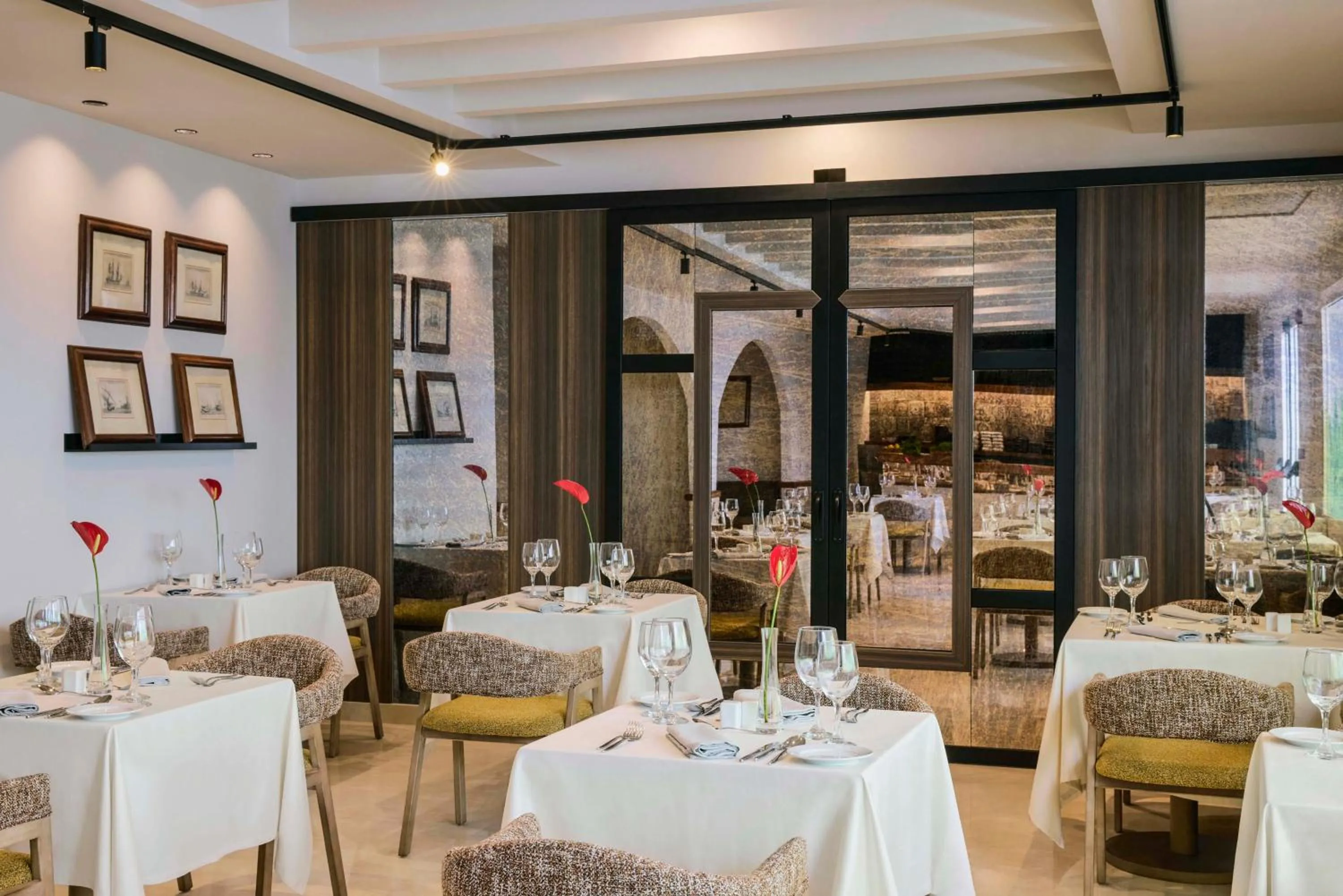 Restaurant/places to eat in TUI BLUE Atlantic Hills