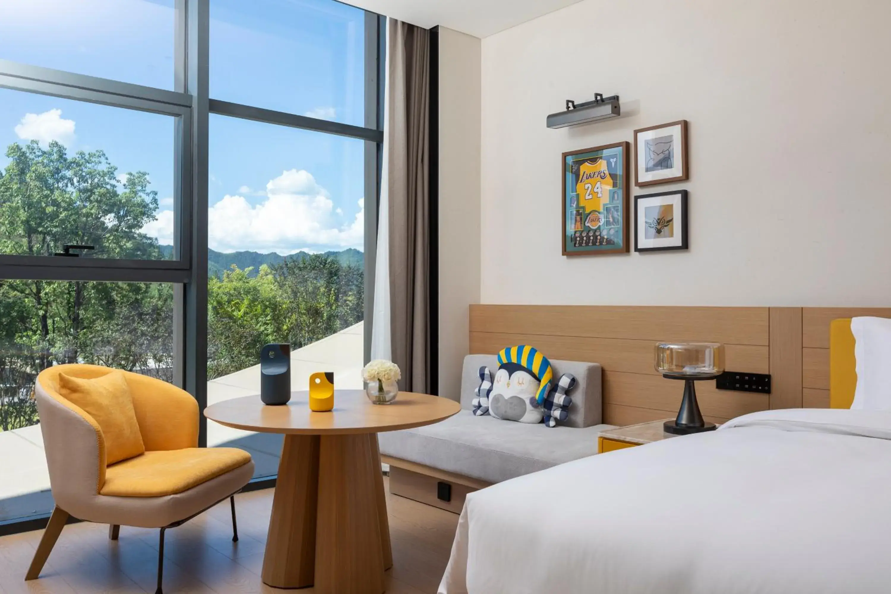 Standard Room in voco Wugong Mountain Jiangxi by IHG Standard Room in voco Wugong Mountain Jiangxi by IHG