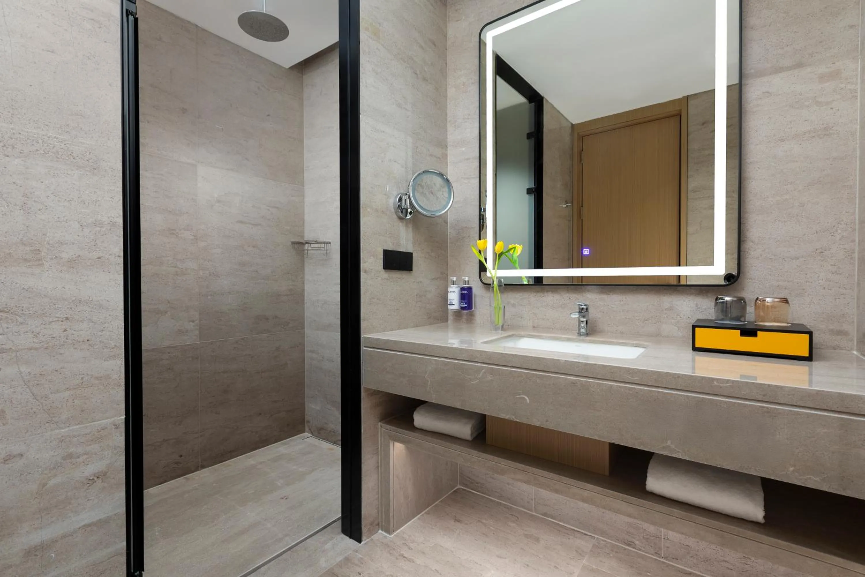 Shower in voco Wugong Mountain Jiangxi by IHG