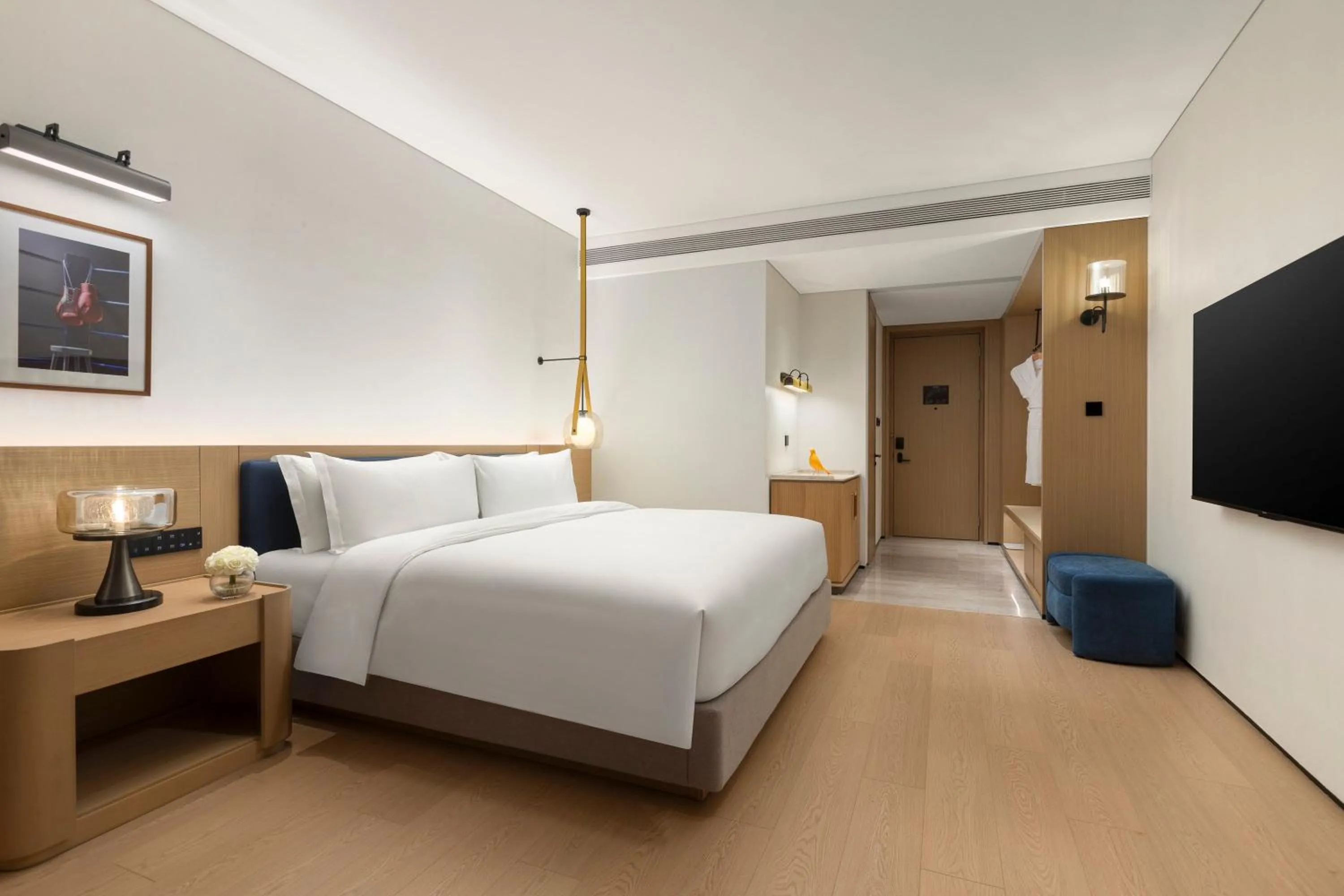 Photo of the whole room, Bed in voco Wugong Mountain Jiangxi by IHG