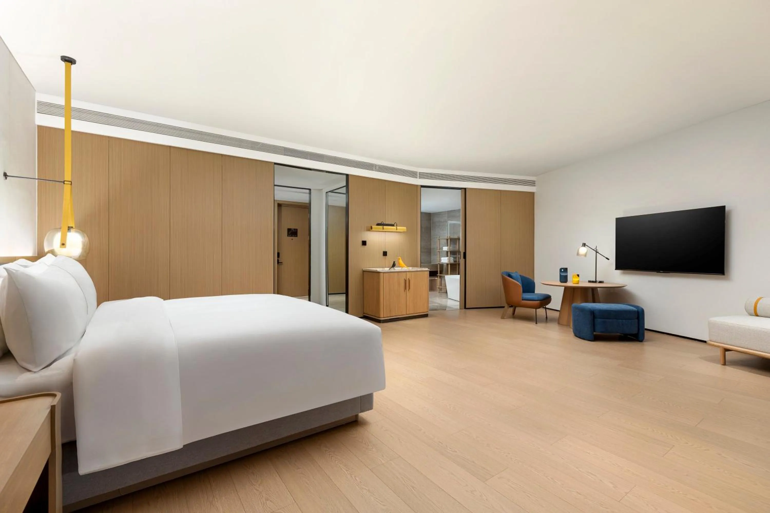 Photo of the whole room, Bed in voco Wugong Mountain Jiangxi by IHG