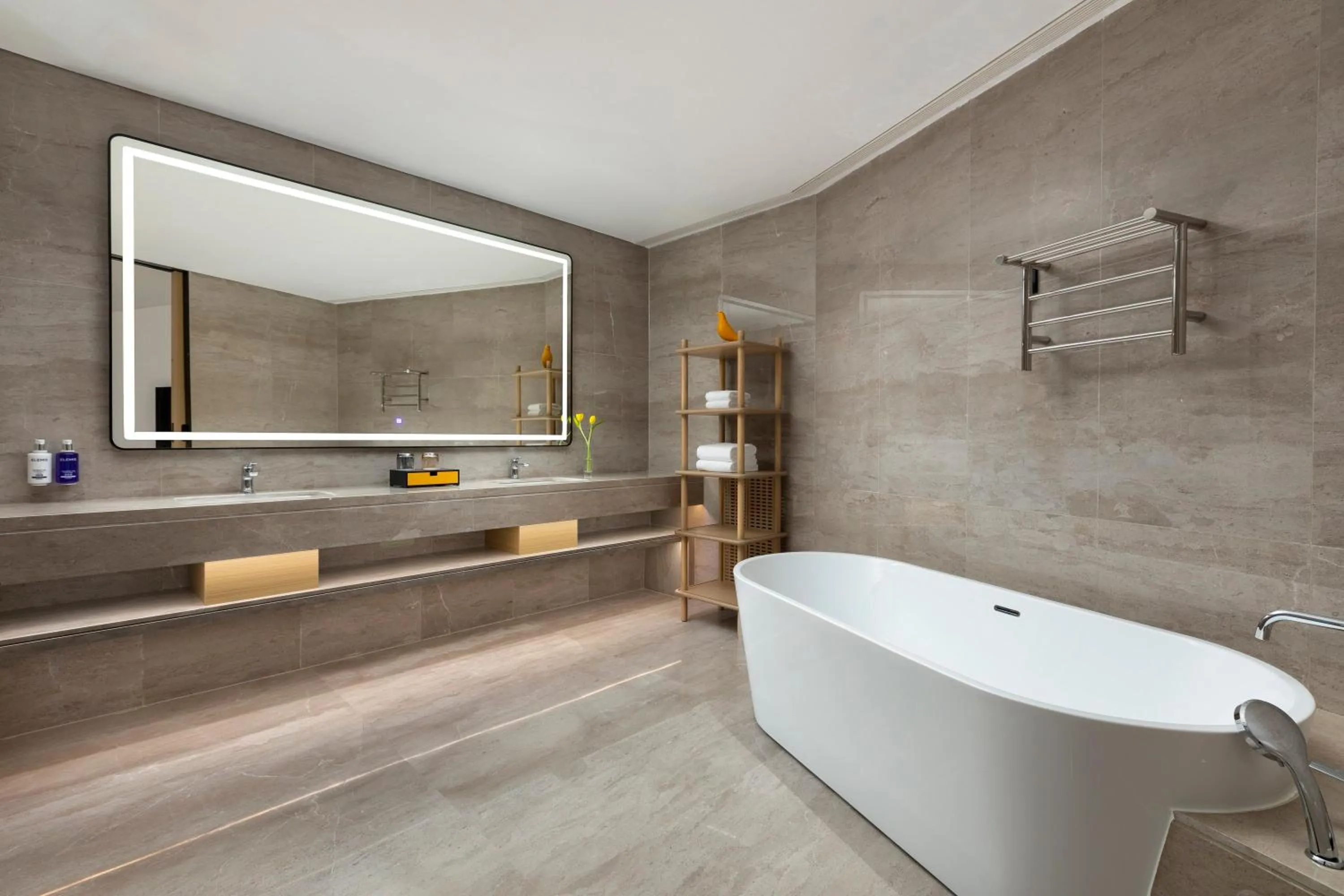 Photo of the whole room in voco Wugong Mountain Jiangxi by IHG