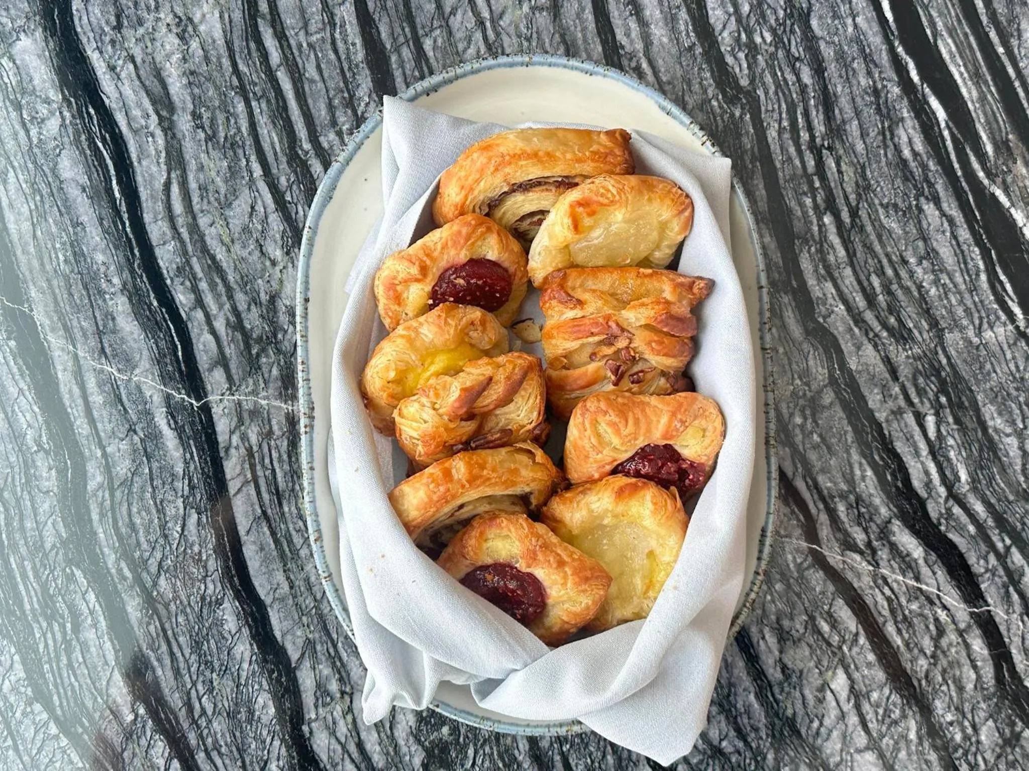 Restaurant/places to eat in Hotel Indigo North Conway by IHG