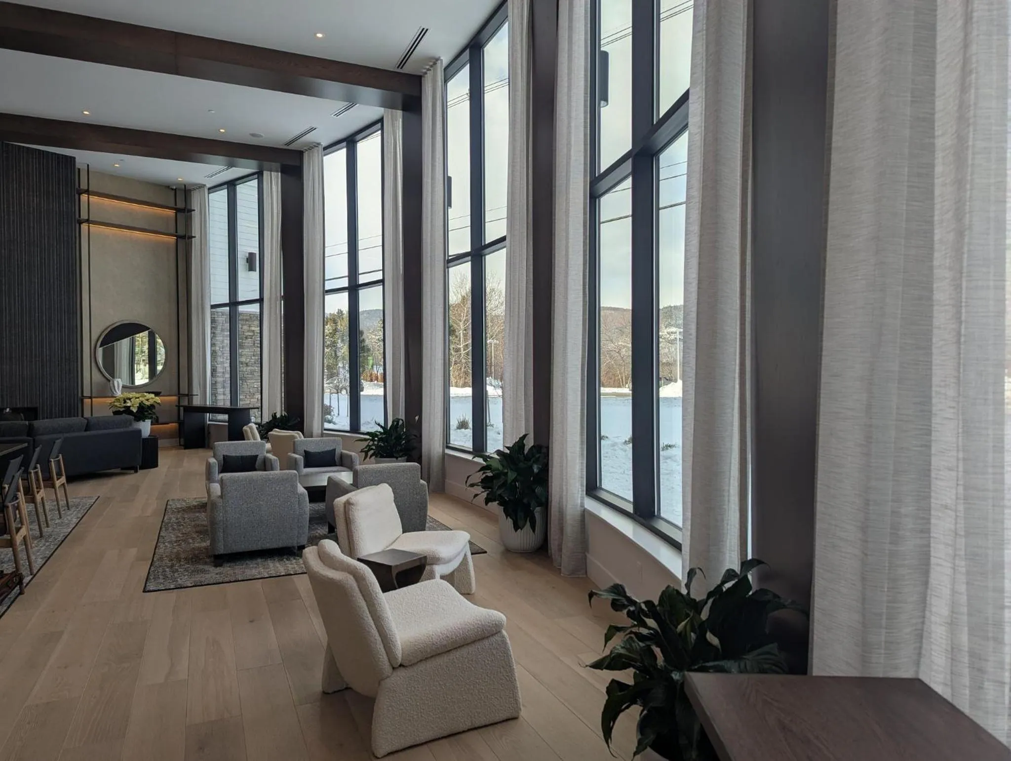 Property building in Hotel Indigo North Conway by IHG