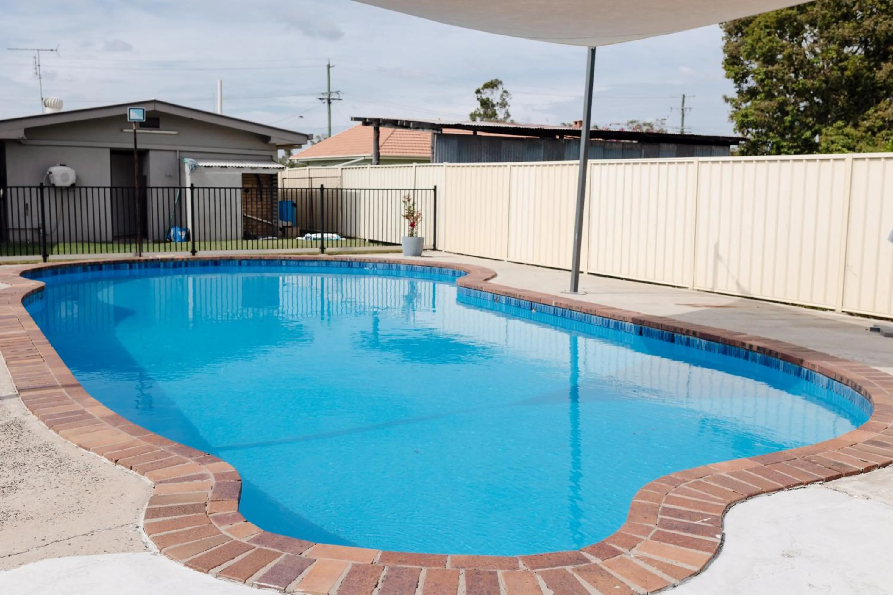 Day in Starline Motor Inn