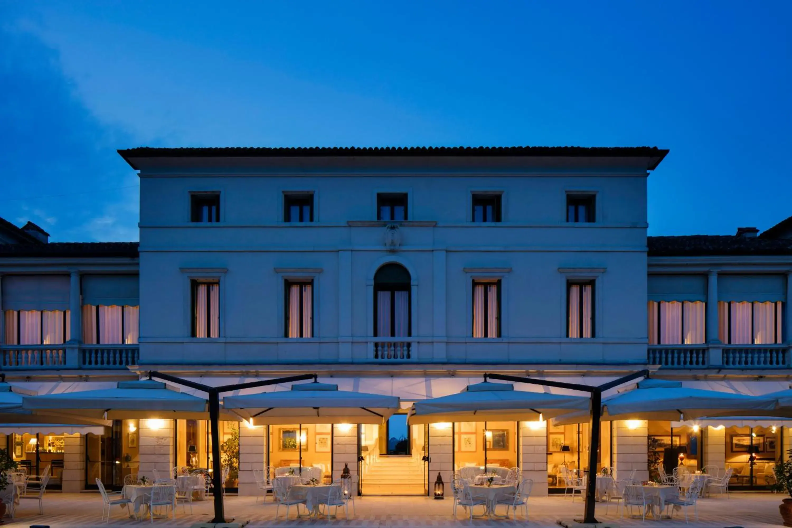 Property building in Villa Michelangelo Vicenza – Starhotels Collezione Property building in Villa Michelangelo Vicenza – Starhotels Collezione