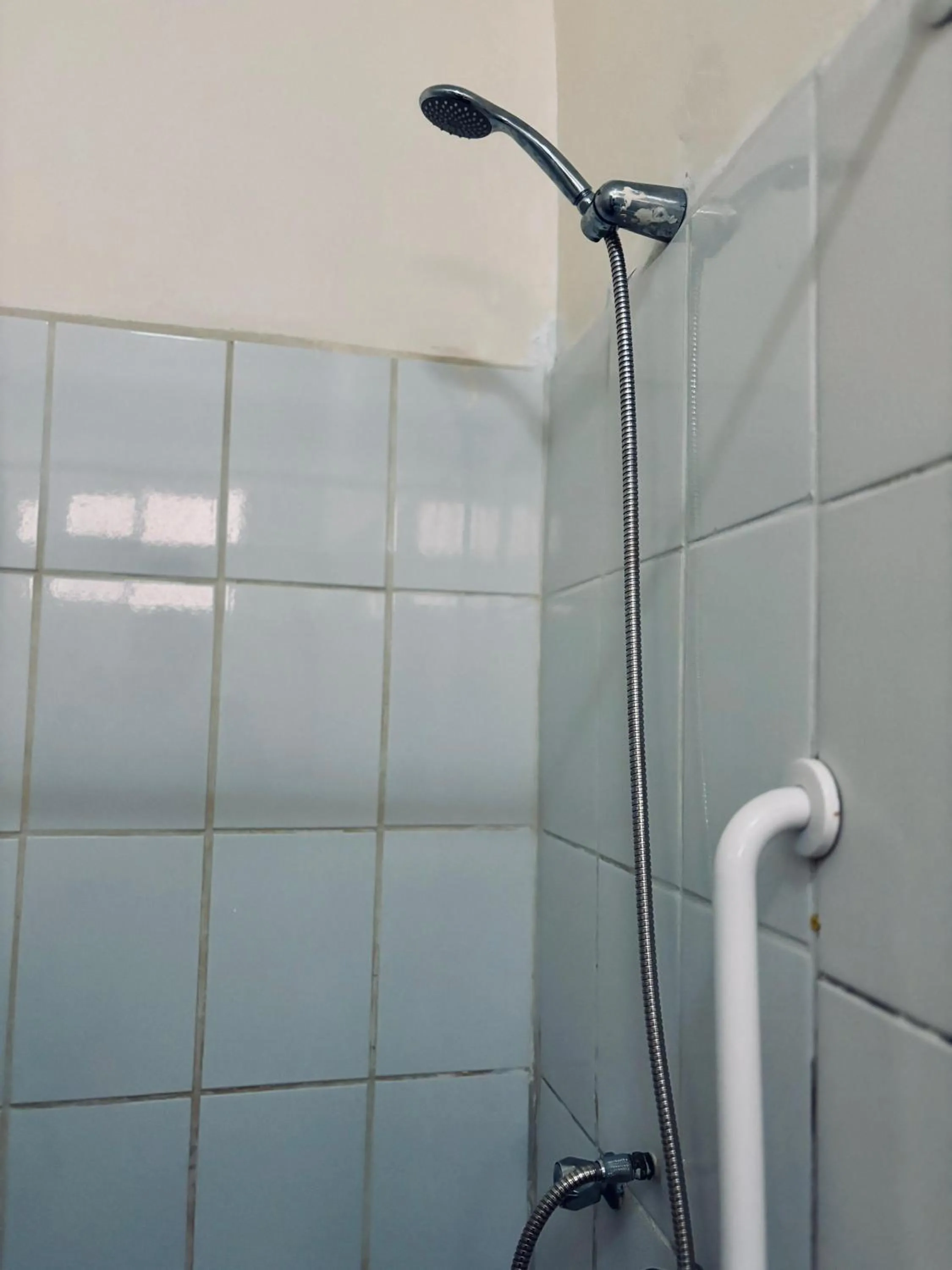 Shower in Hotel San Agustin