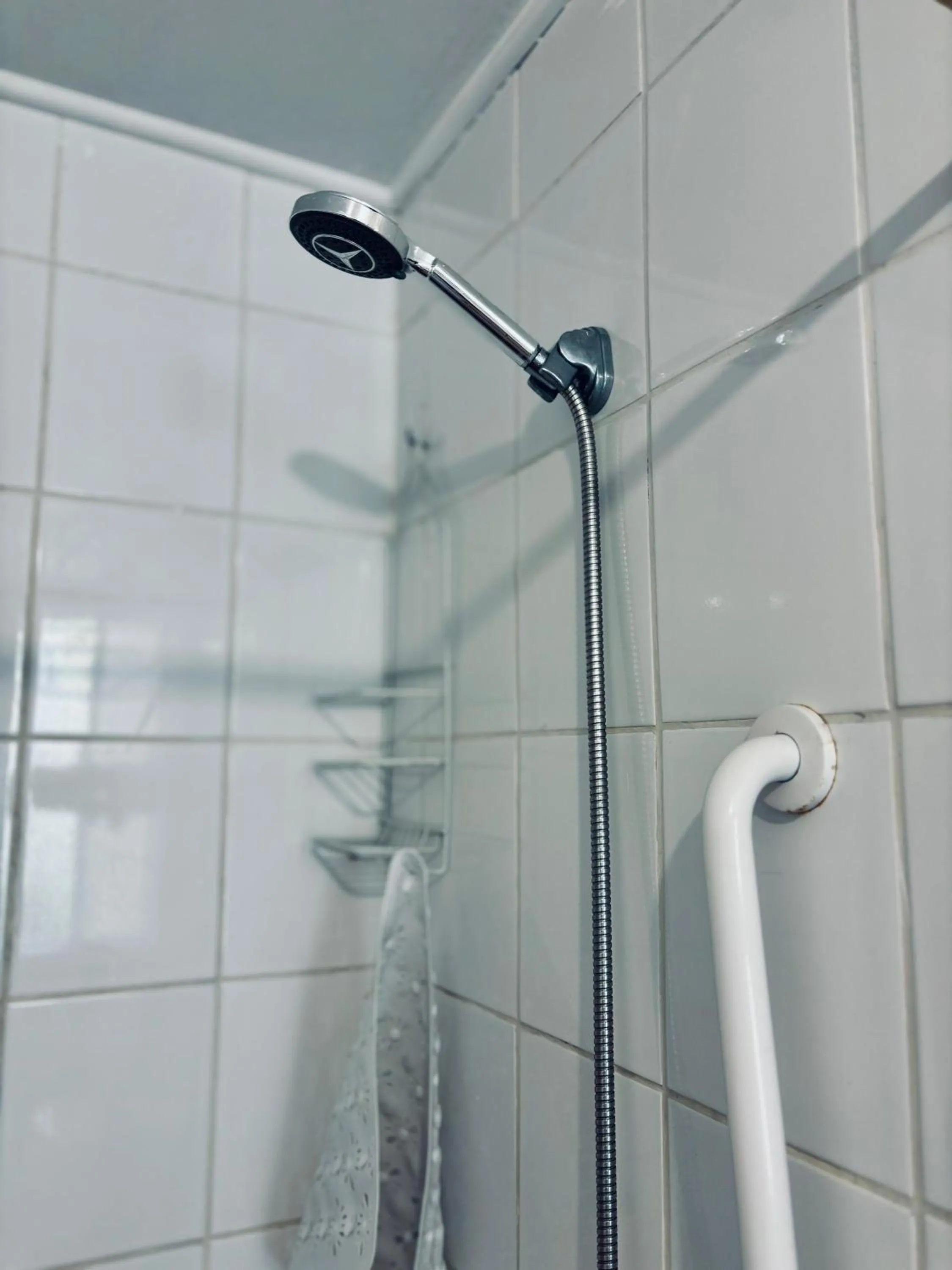 Shower in Hotel San Agustin