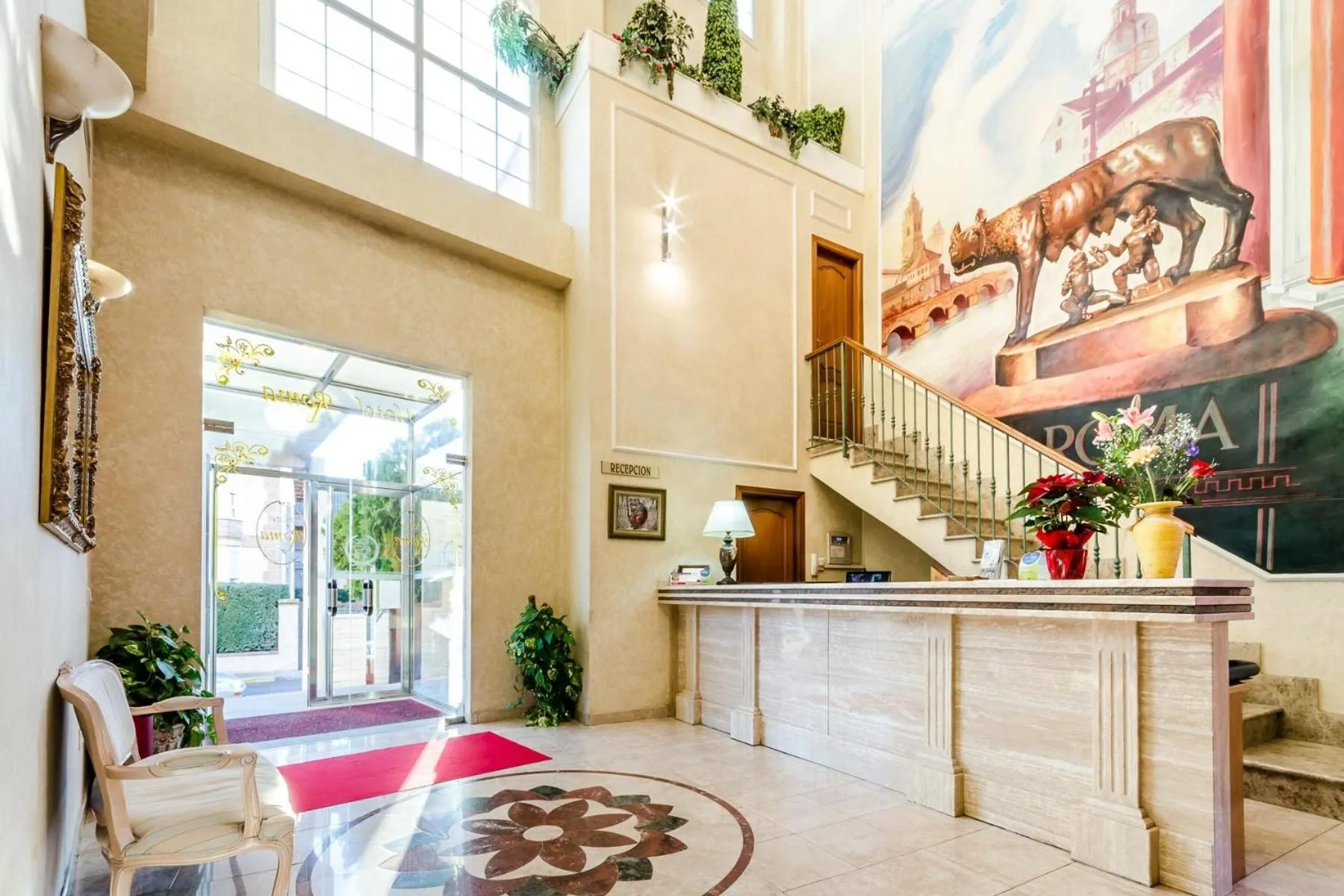 Lobby or reception in Roma Aurea