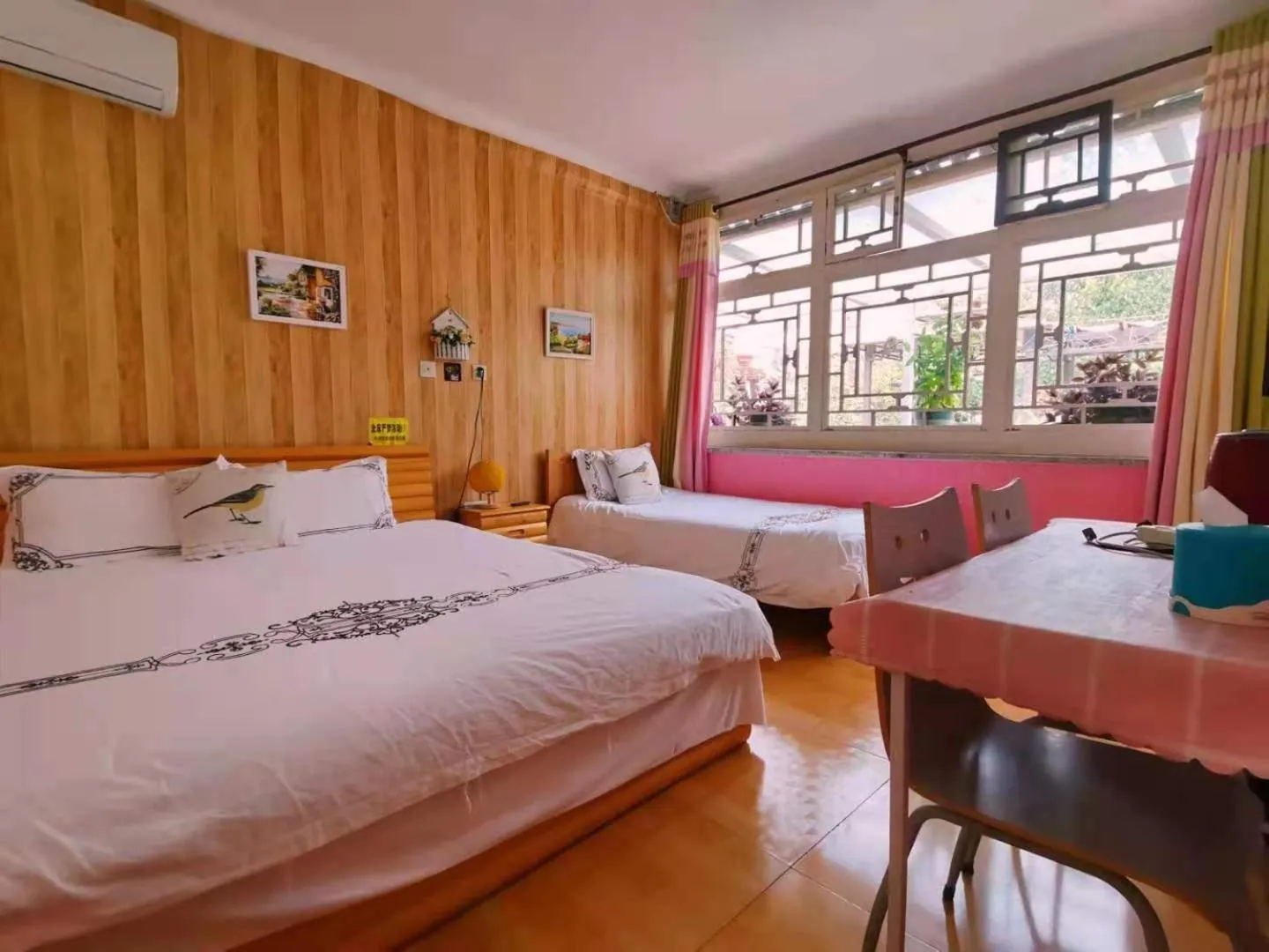 Photo of the whole room, Bed in Beijing Badaling Great Wall Caos Courtyard Hostel 1VIP service 2Ancient style Chinese yard 3 only 15 minutes walk to the Badaling Great Wall 4 be your free advisor 5 offer private guided tour 6 experience local food and culutre