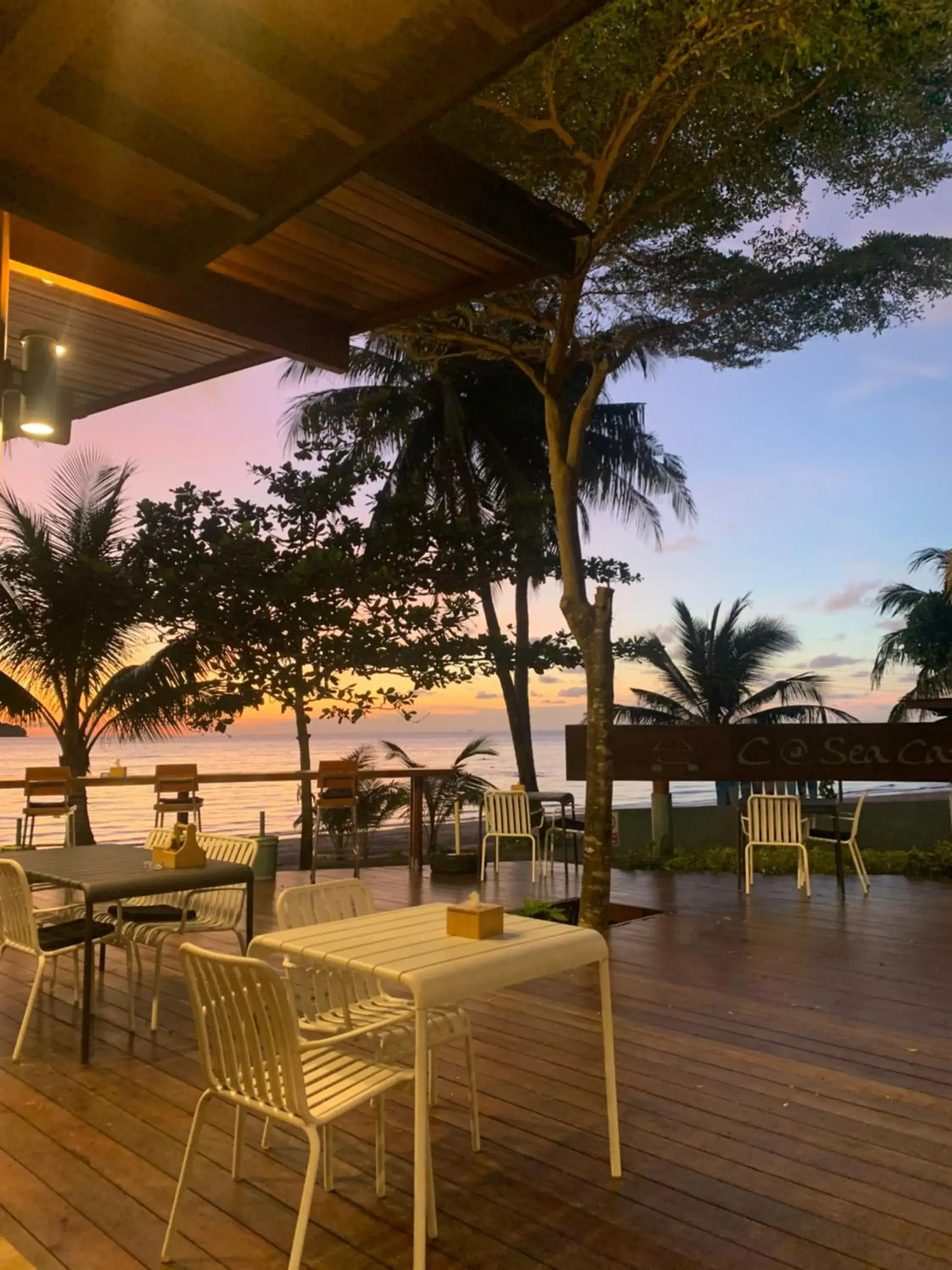 Lounge or bar in Kai Bae Beach Resort Koh Chang Lounge or bar in Kai Bae Beach Resort Koh Chang